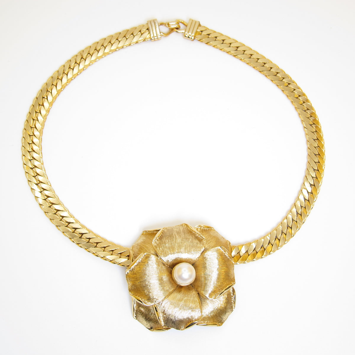 Balenciaga Vintage Flower Motif with Pearl Golden Necklace