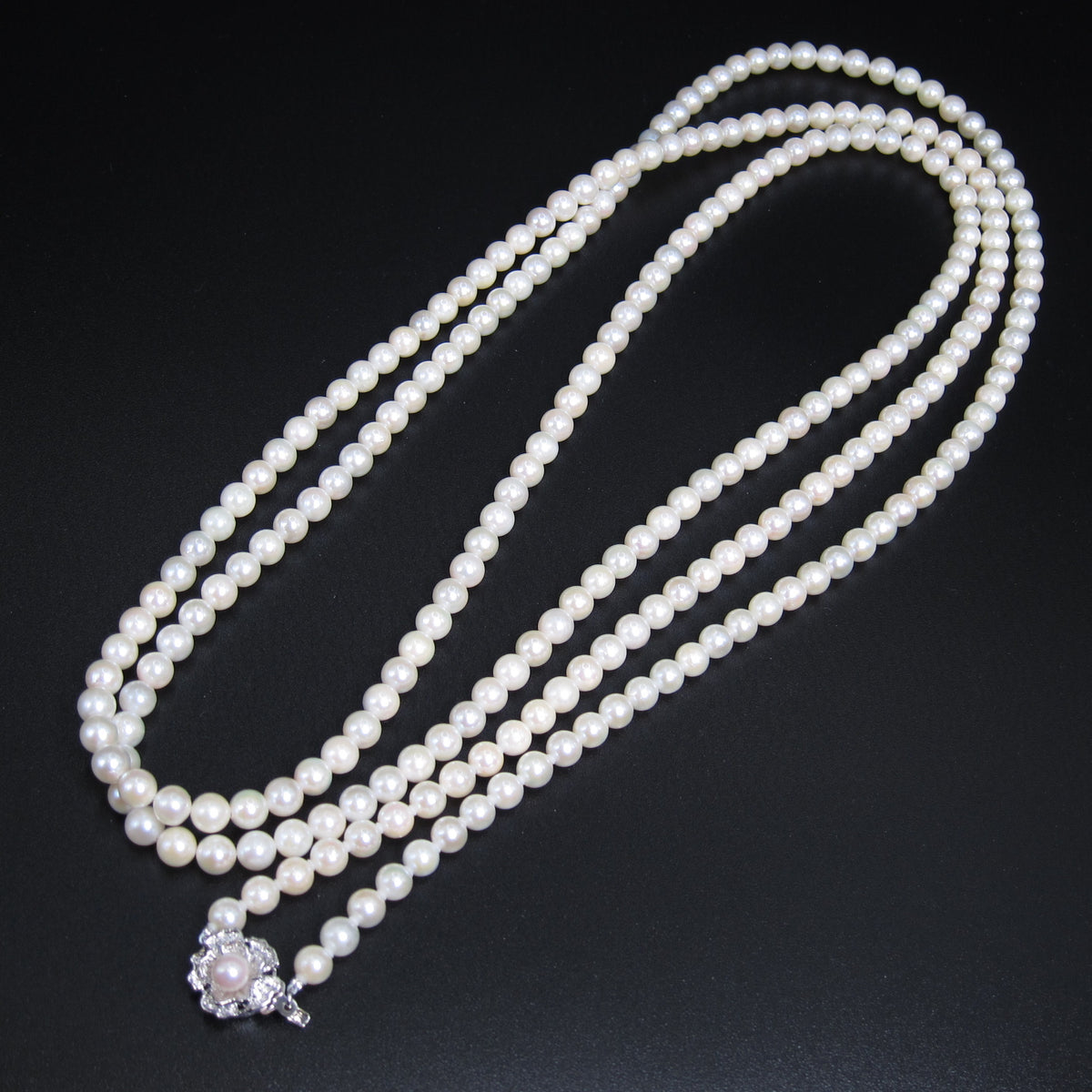 No Brand Vintage Akoya Pearl with Silver Flower Buckle Long Necklace