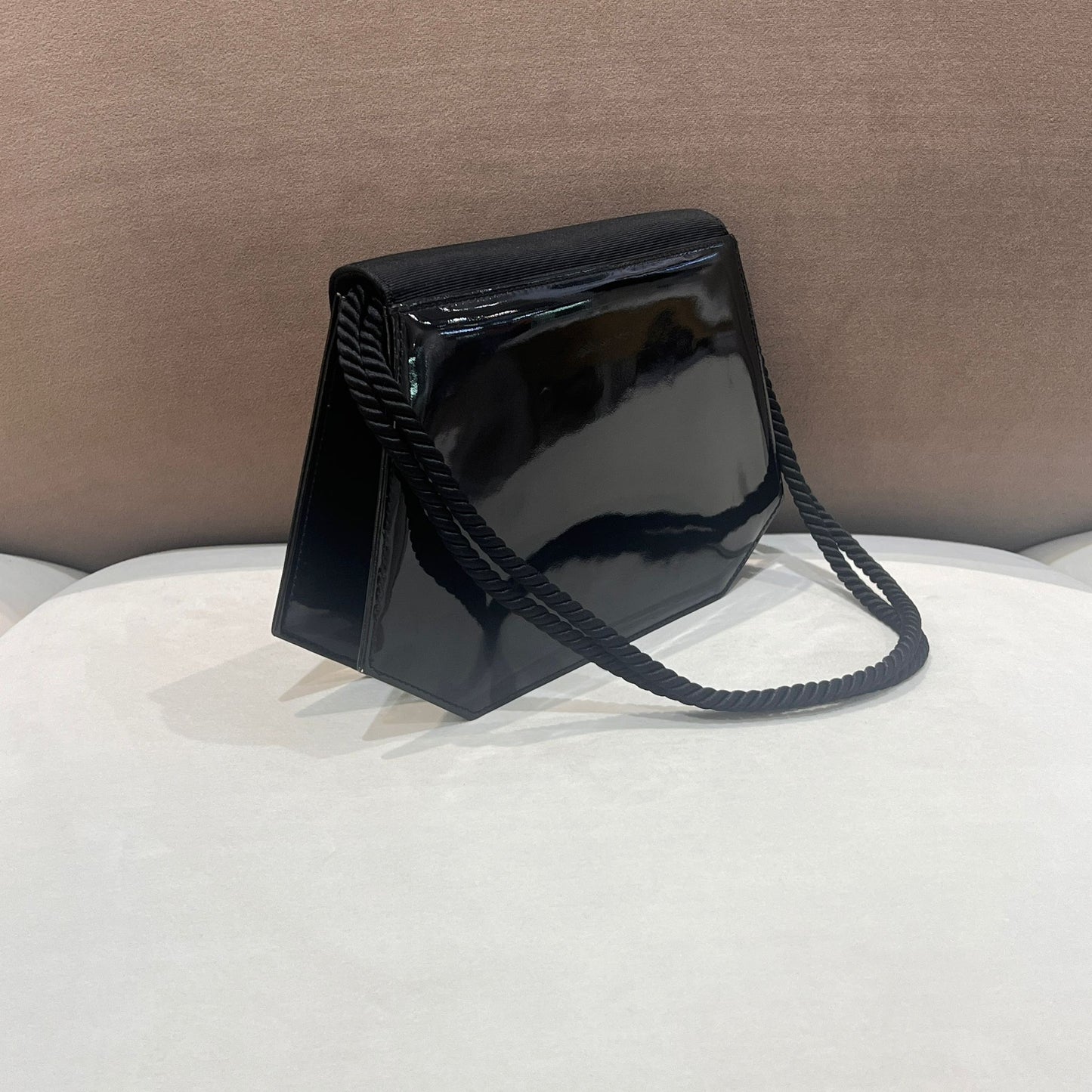 Vintage Geometric Leather Black Triangular Flap Shoulder Bag