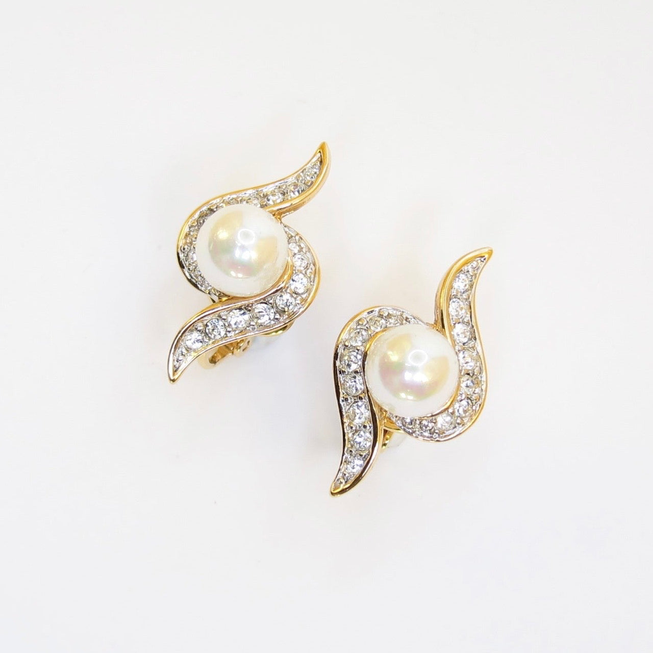 Nina Ricci Vintage Pearl and Rhinestone Golden Clip-on Earrings