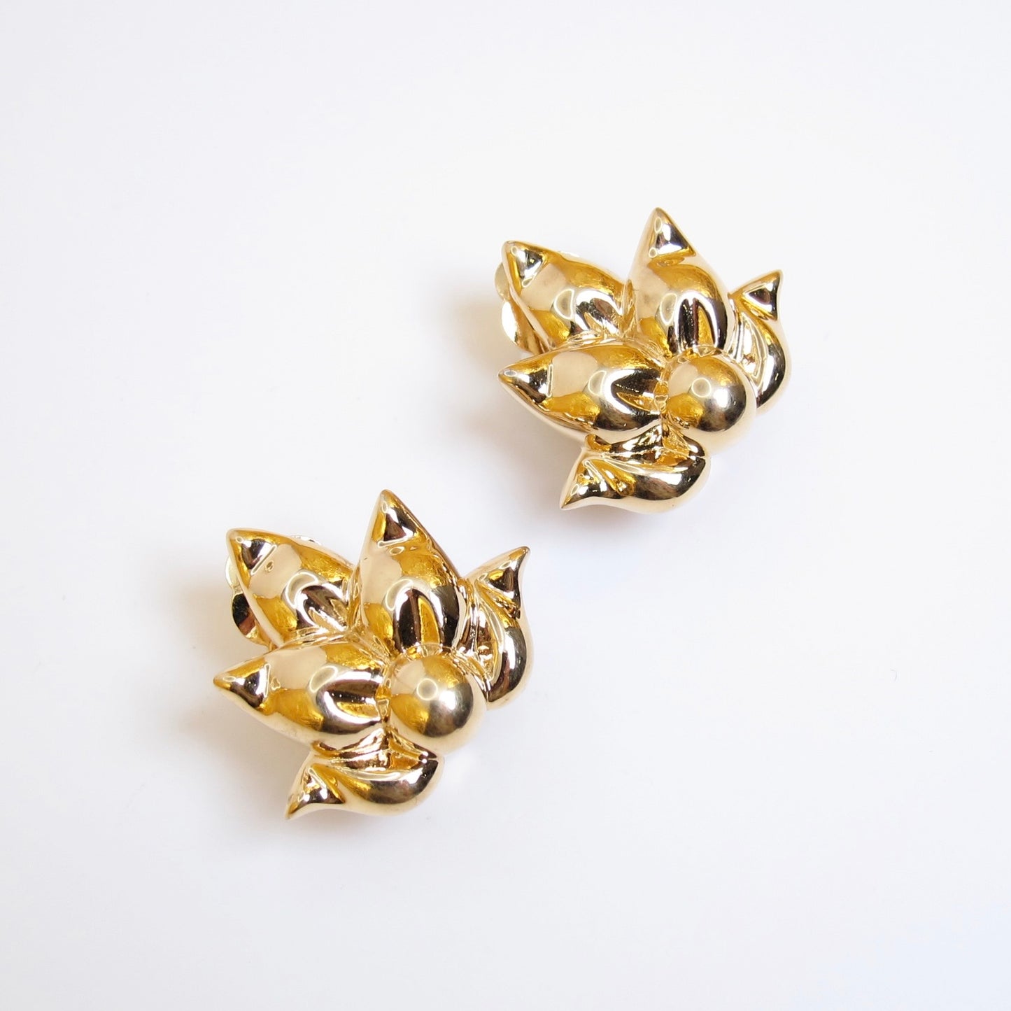 Nina Ricci Vintage Flower Motif Golden Clip-on Earrings