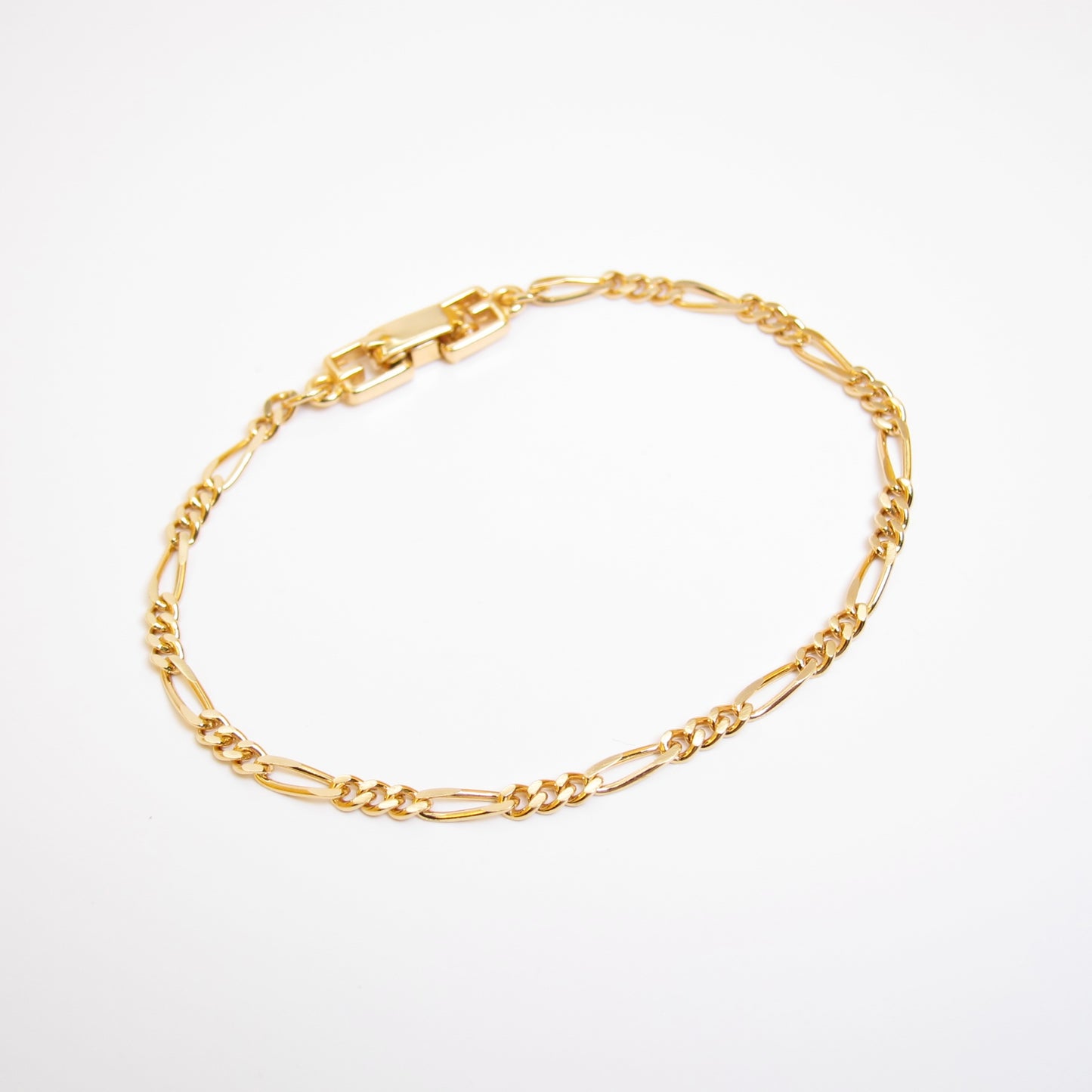 Givenchy Vintage Stylish Golden Chain Link Bracelet
