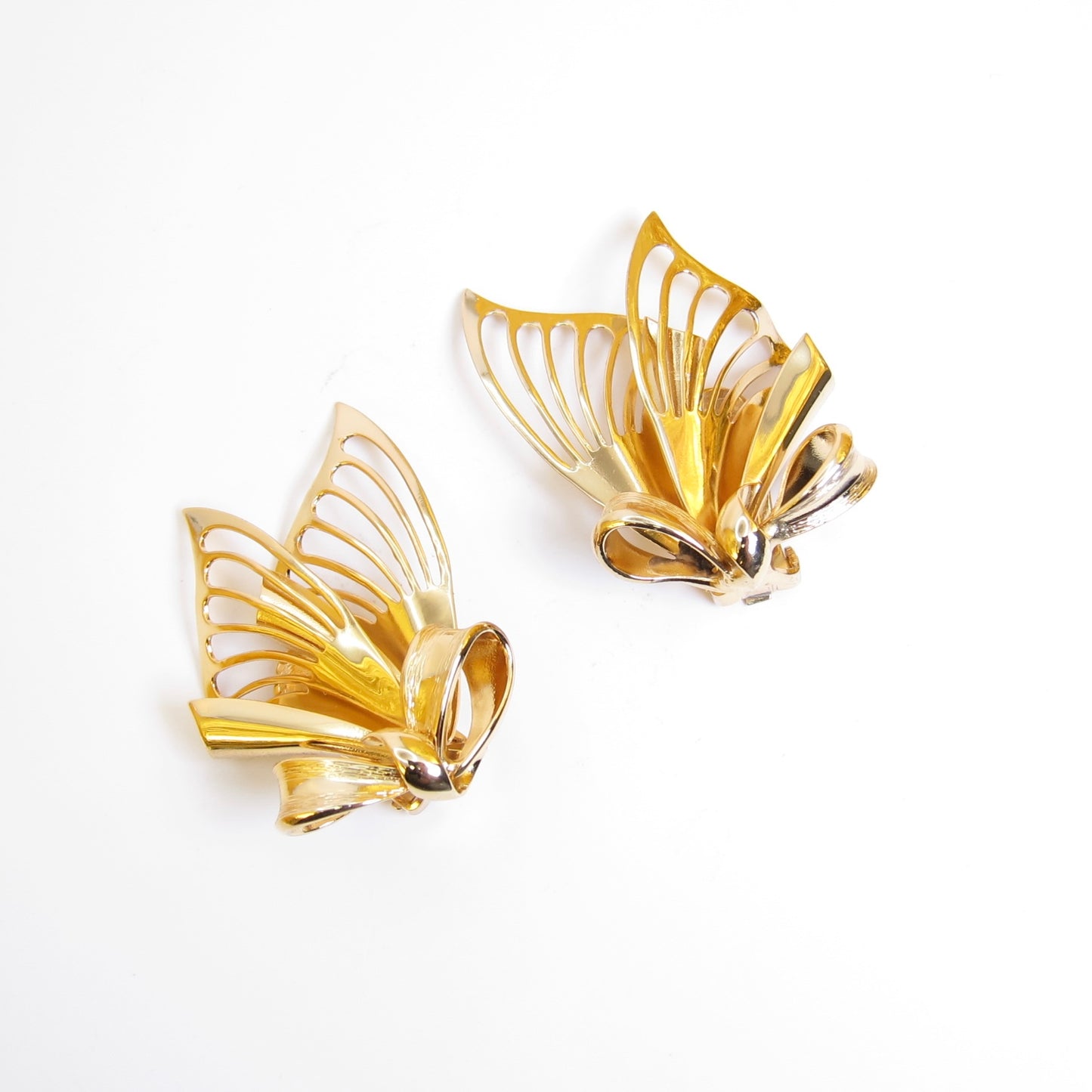 Christian Dior Vintage Ribbon Butterfly Golden Clip-on Earrings