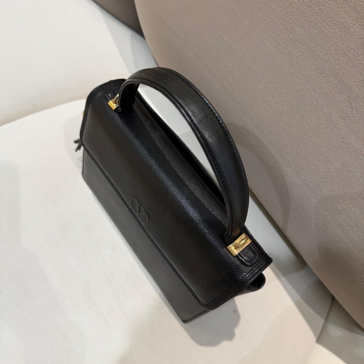 Valentino Garavani Vintage Black Leather 2-Way Top Handle Shoulder Bag