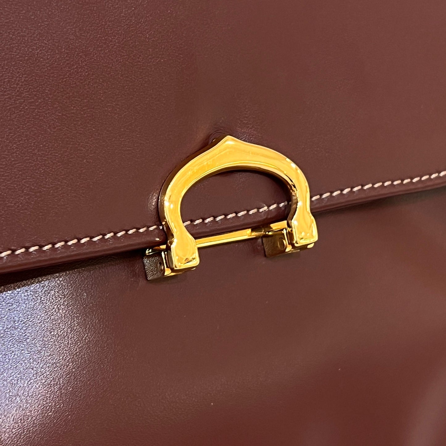 Cartier Vintage Mast Line Bordeaux Leather Shoulder Bag