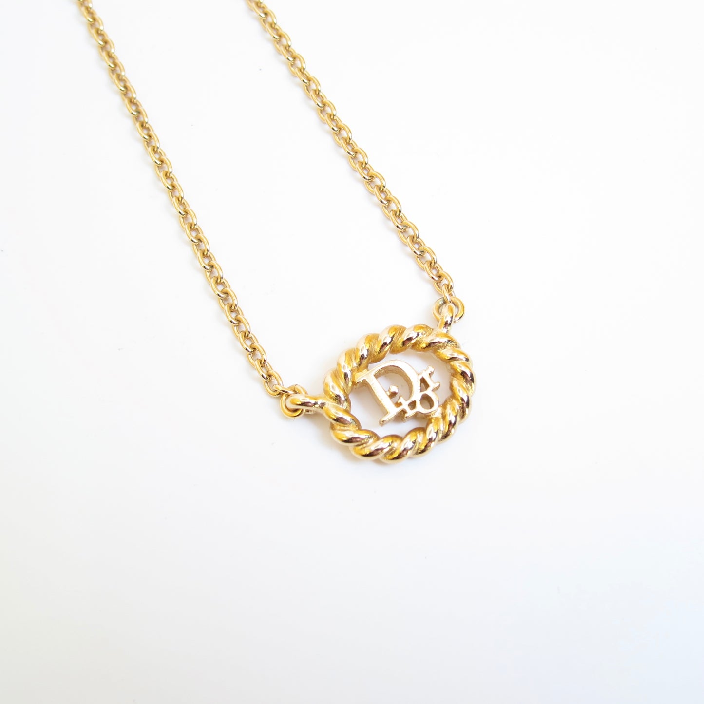Christian Dior Vintage Dior Logo in Twist Oval Shape Golden Necklace