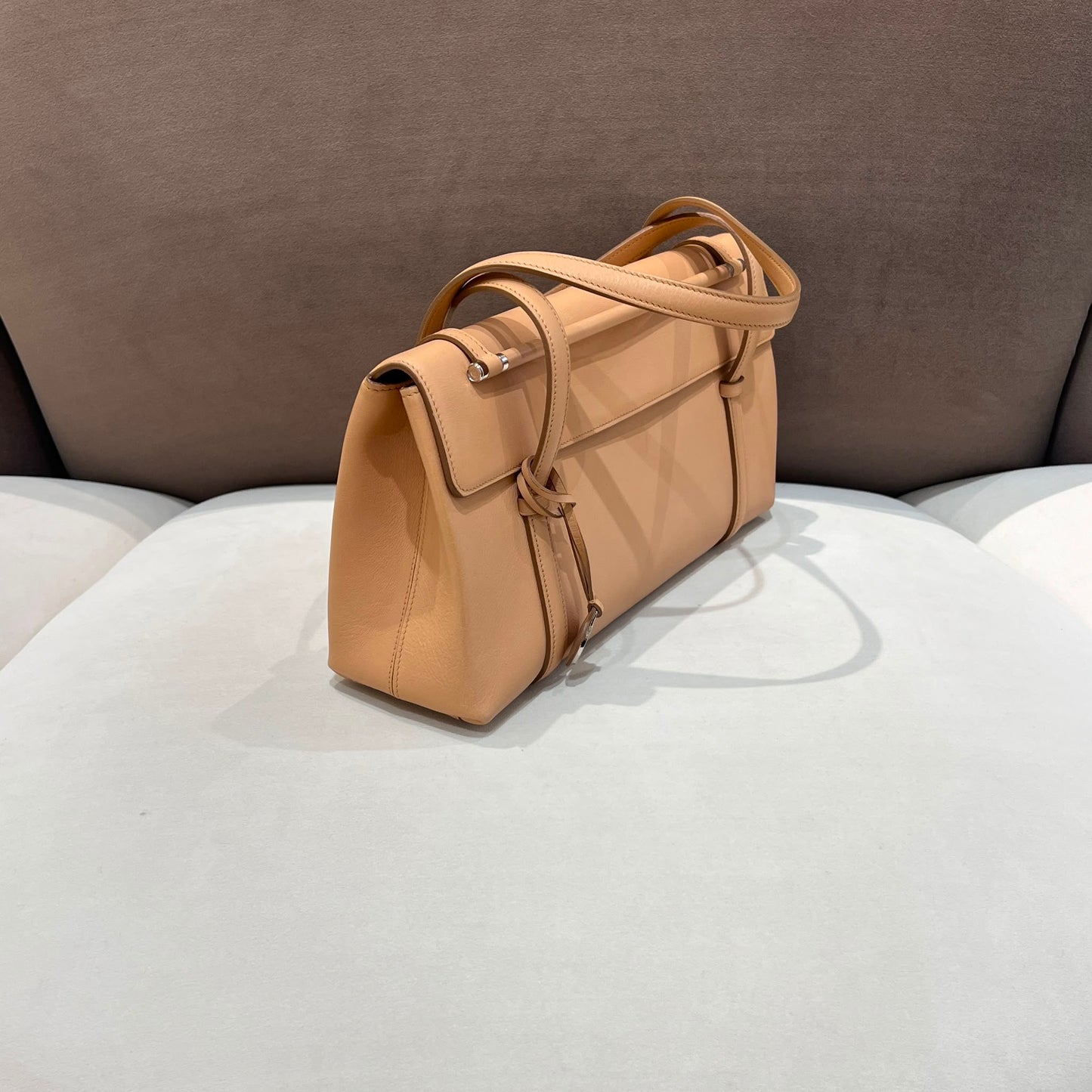 Cartier Vintage Beige Cabochon Leather Flap Handbag