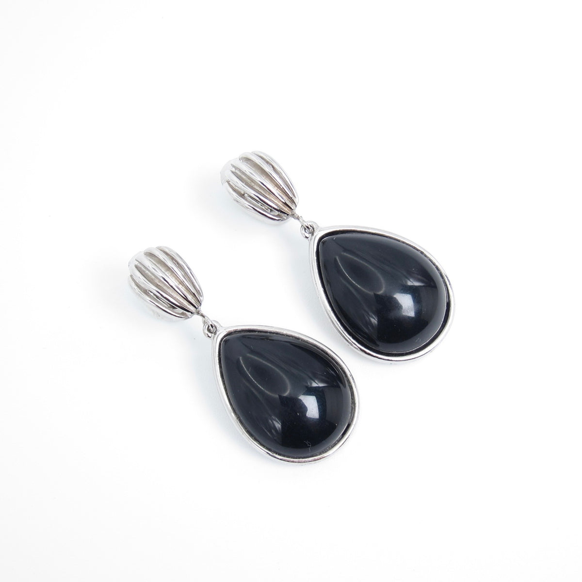 Givenchy Vintage Black Teardrop Clip Earrings