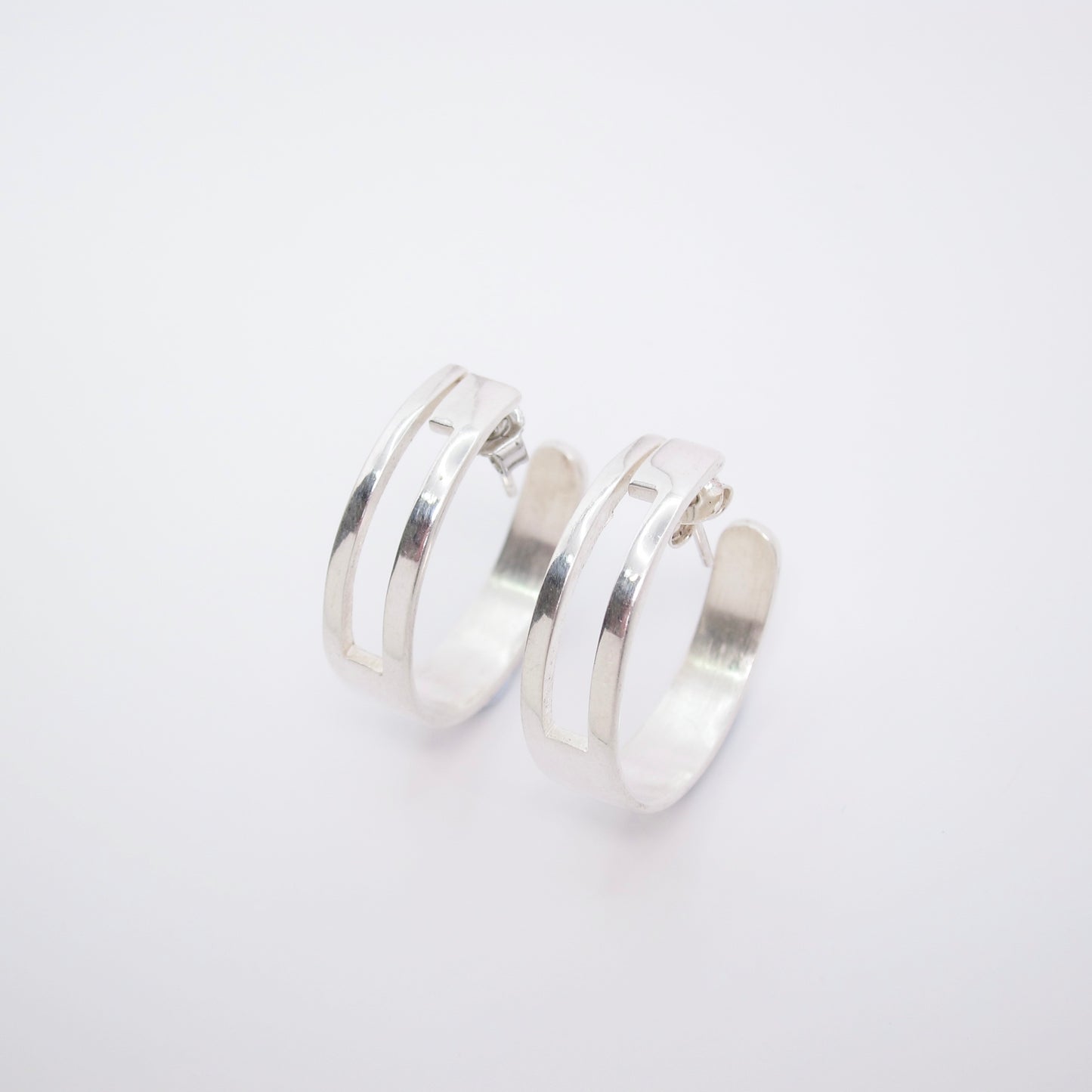 Gucci Vintage G Logo 925 Silver Earrings