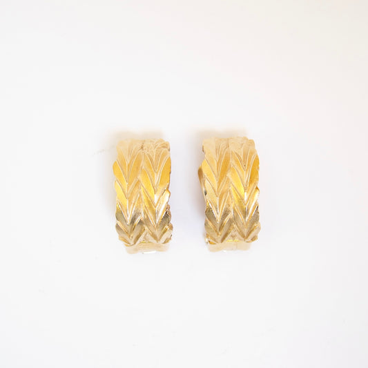 Christian Dior Vintage Leaf Motif Golden Clip-on Earrings