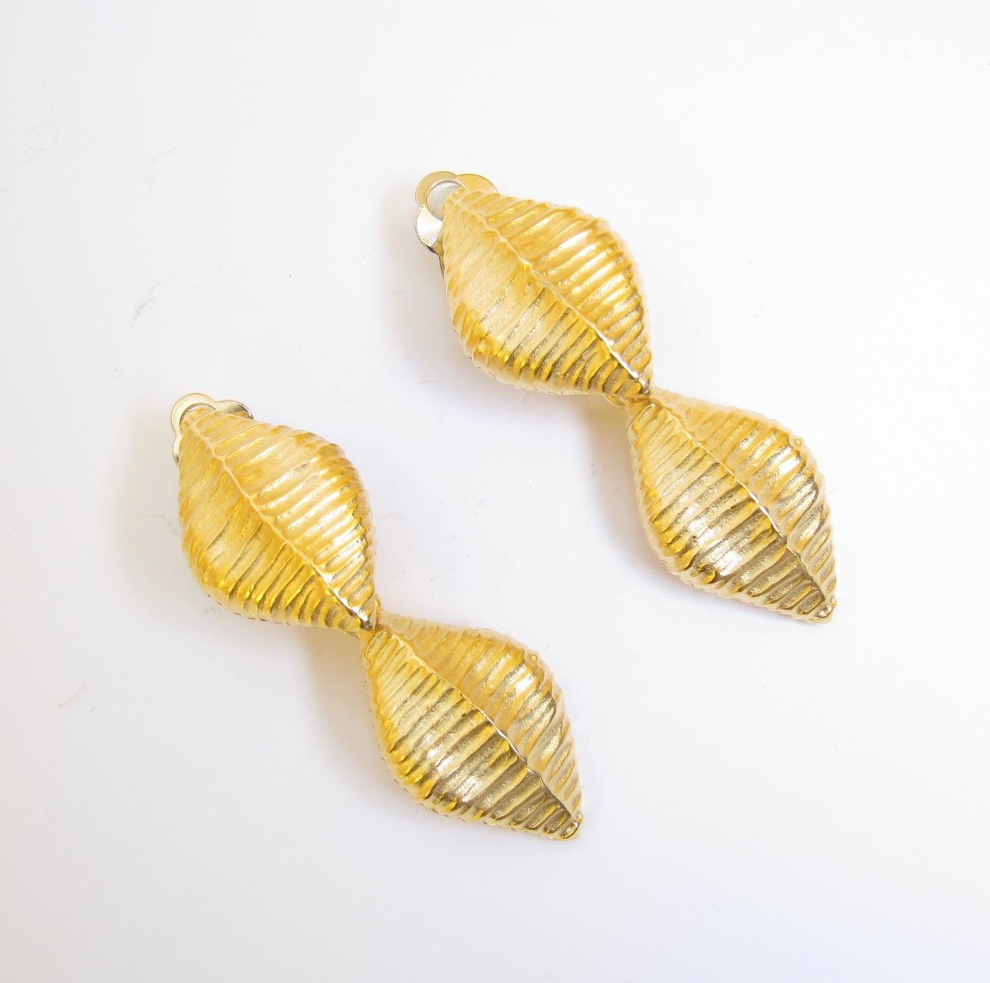 Givenchy Vintage Leaf Motif Golden Clip-on Earrings