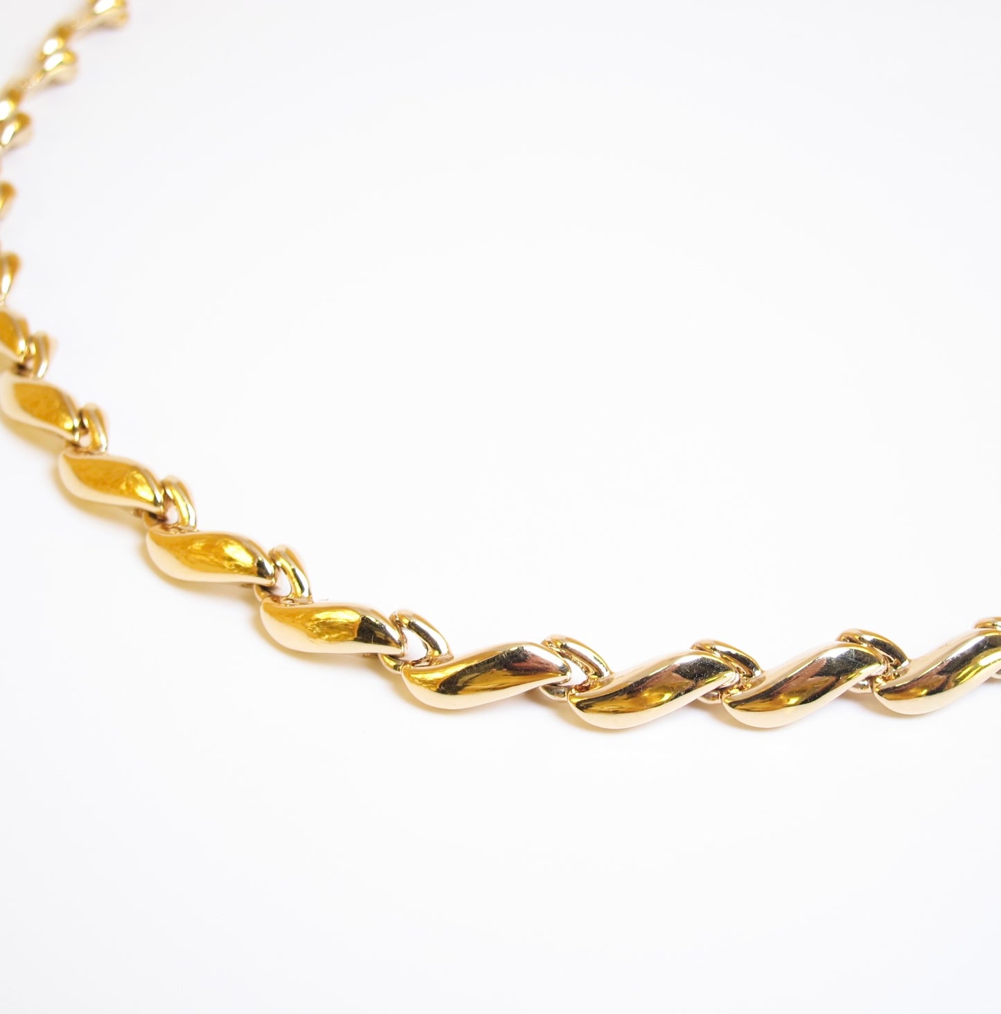 Nina Ricci Vintage Sculptural Wave Golden Necklace