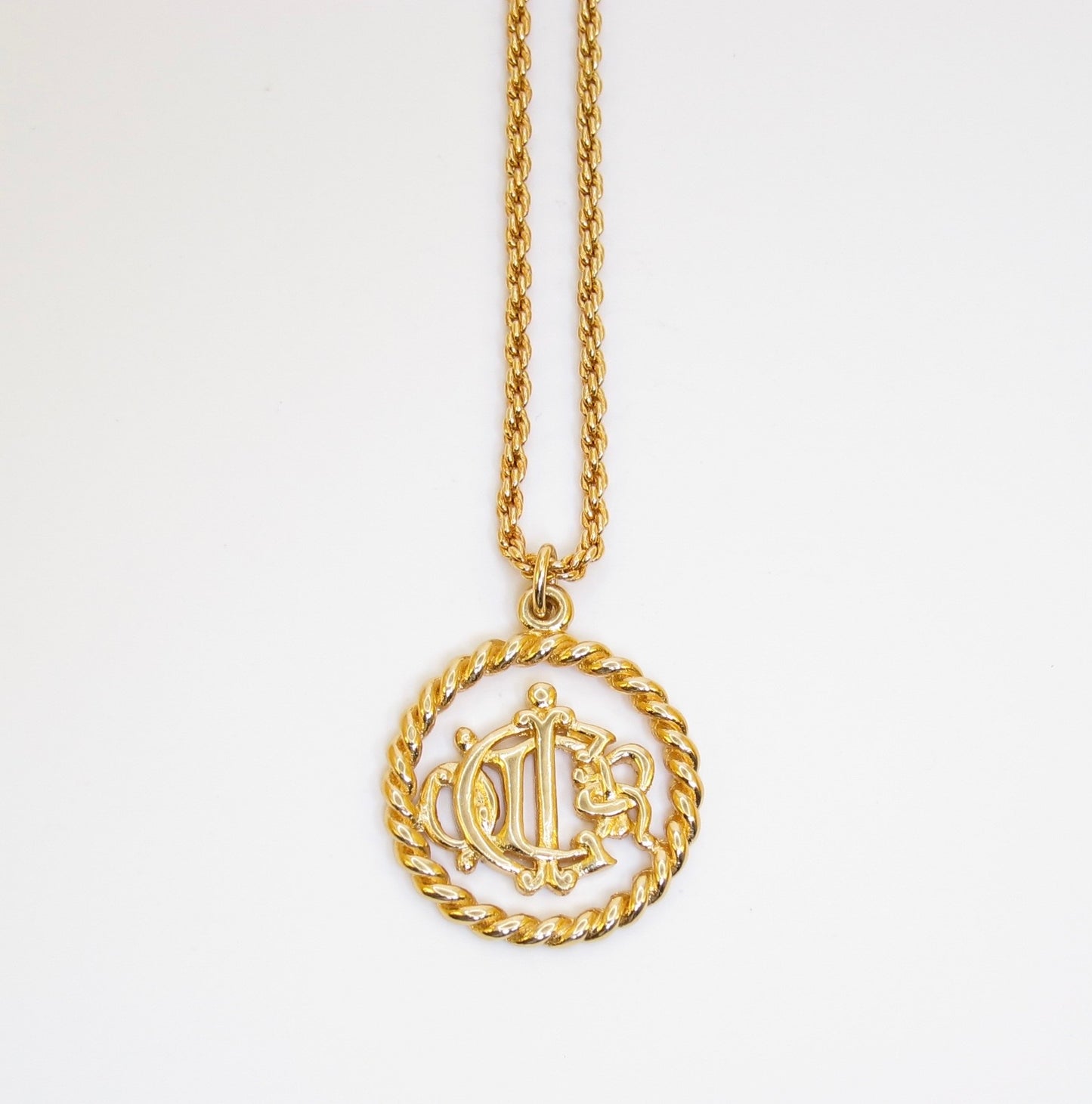 Christian Dior Vintage Dior Logo in Twist Circle Golden Necklace