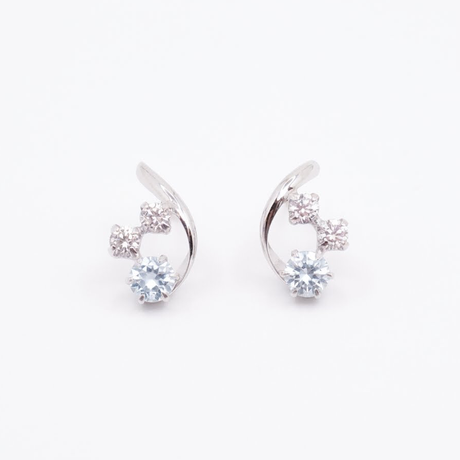 4°C Vintage K10 Aquamarine and Cubic Zirconia Earrings