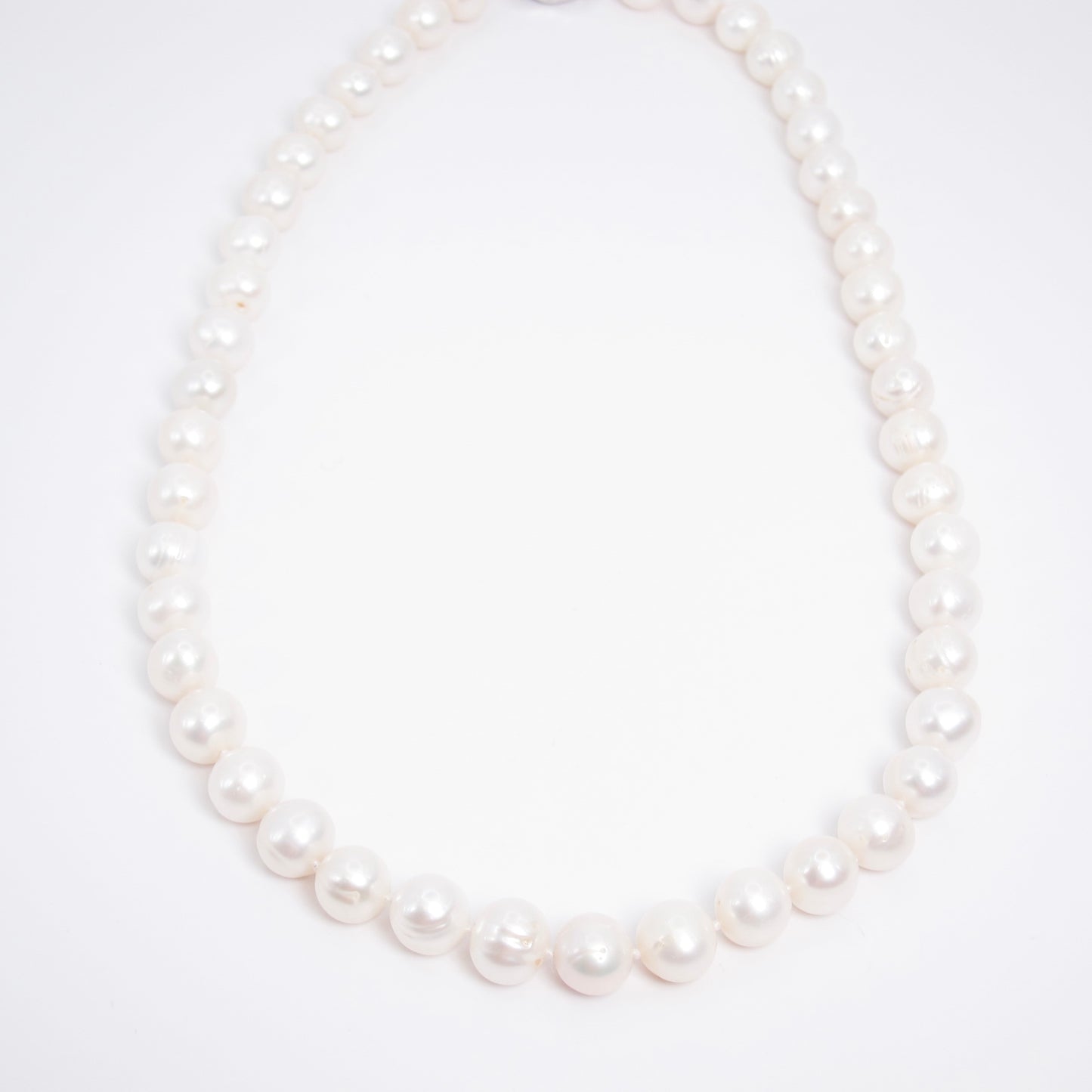 No Brand Vintage Freshwater Pearl with Silver Buckle Necklace