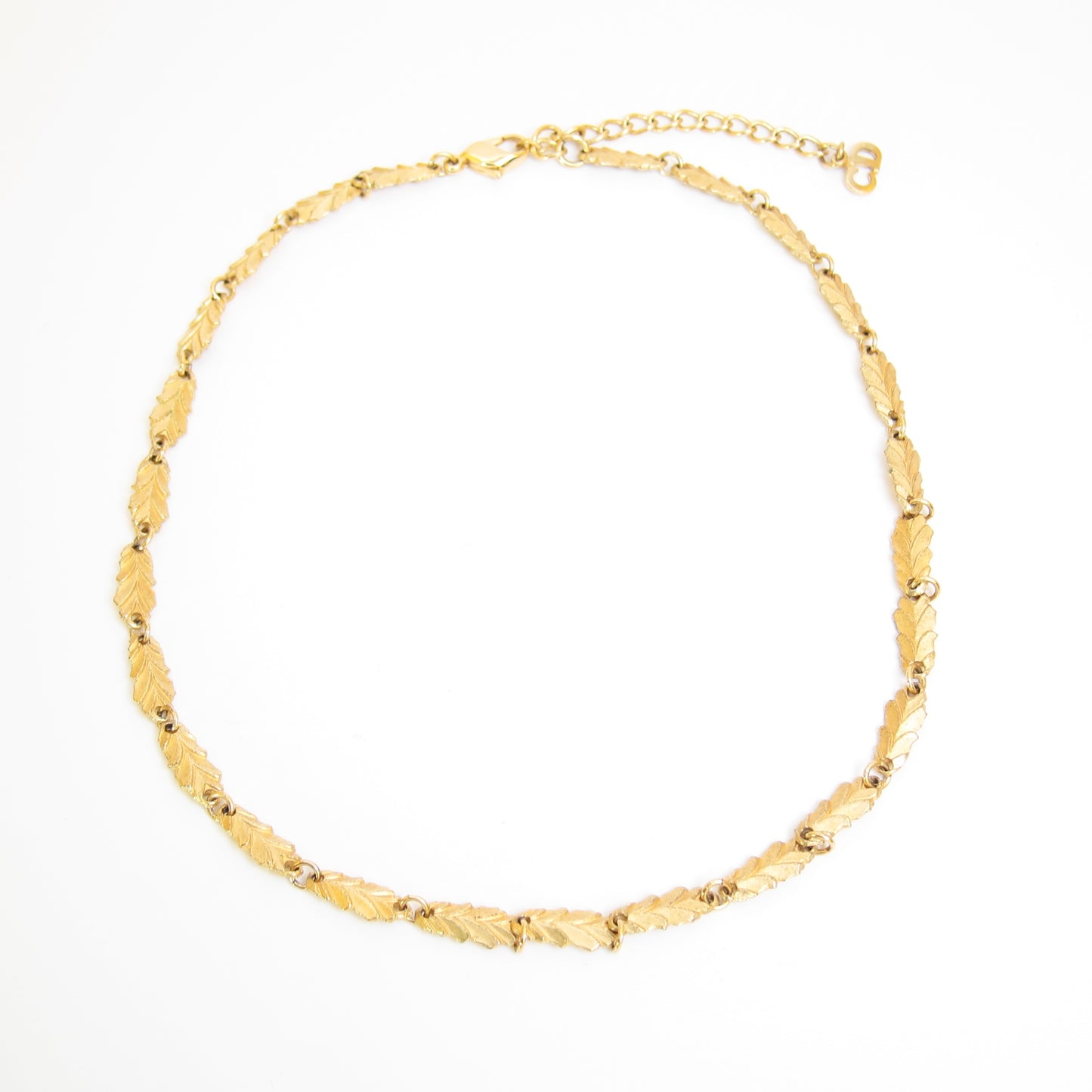 Christian Dior Vintage Leaves Motif Golden Necklace