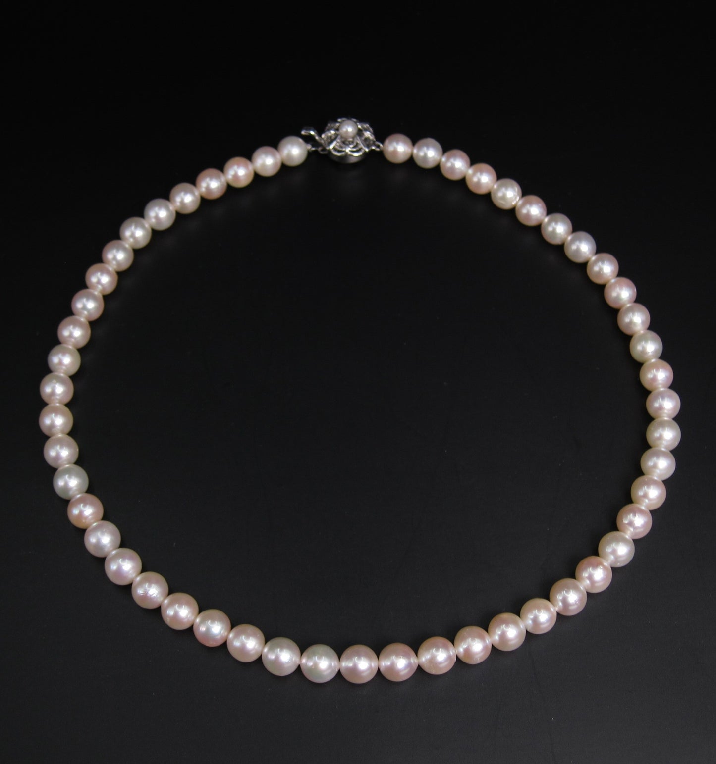 No Brand Vintage Akoya Pearl with Silver Flower Buckle Necklace