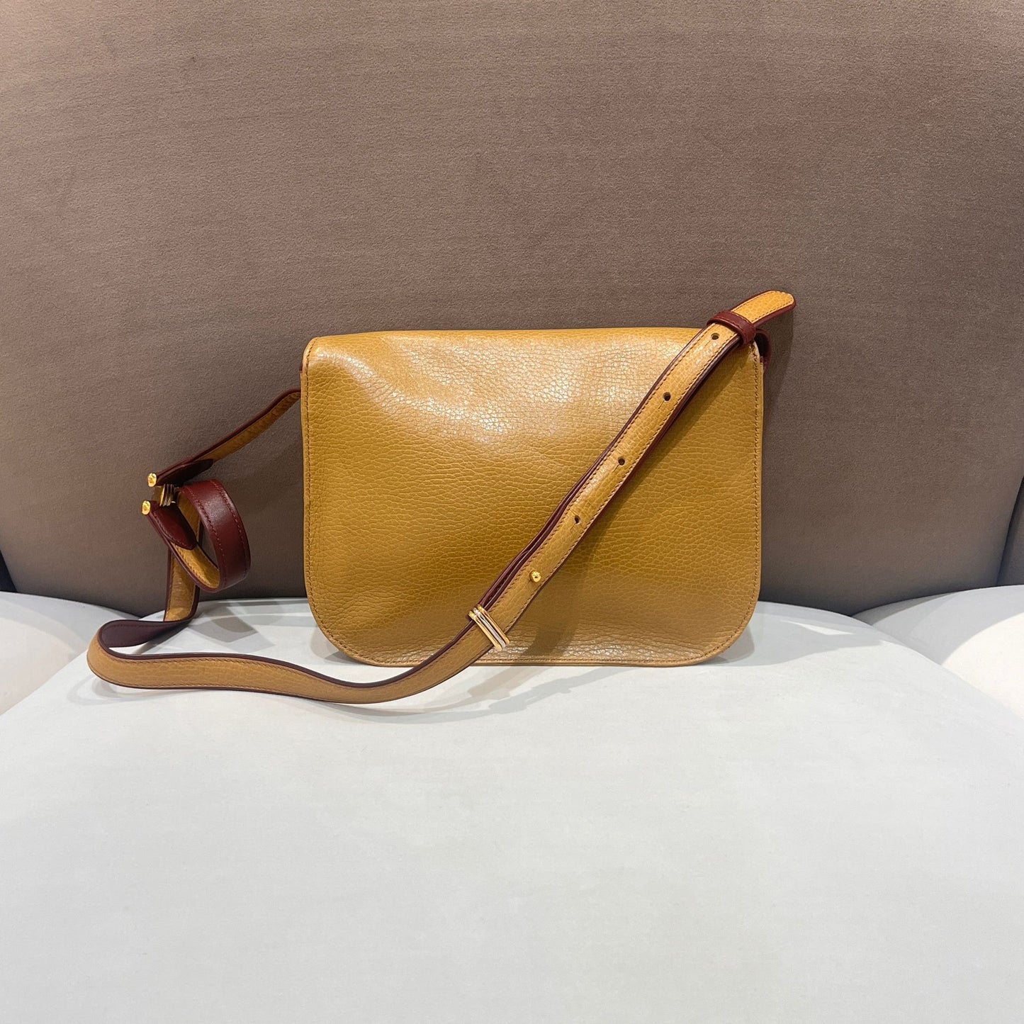 Cartier Vintage Must Line Beige Leather Shoulder Bag
