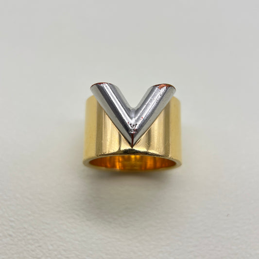 Louis Vuitton Vintage Two Tone V Logo Golden Ring #13.5