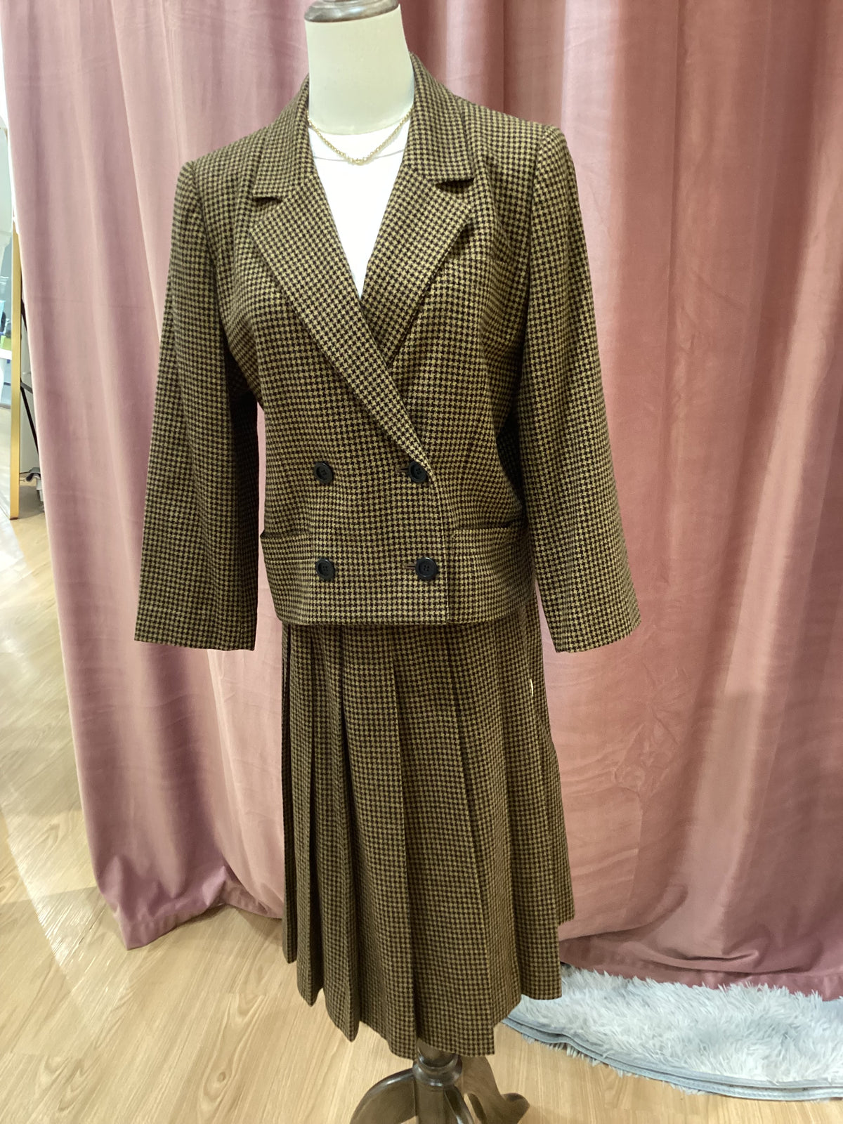 Christian Dior Vintage Brown Top and Bottom Setup Suit