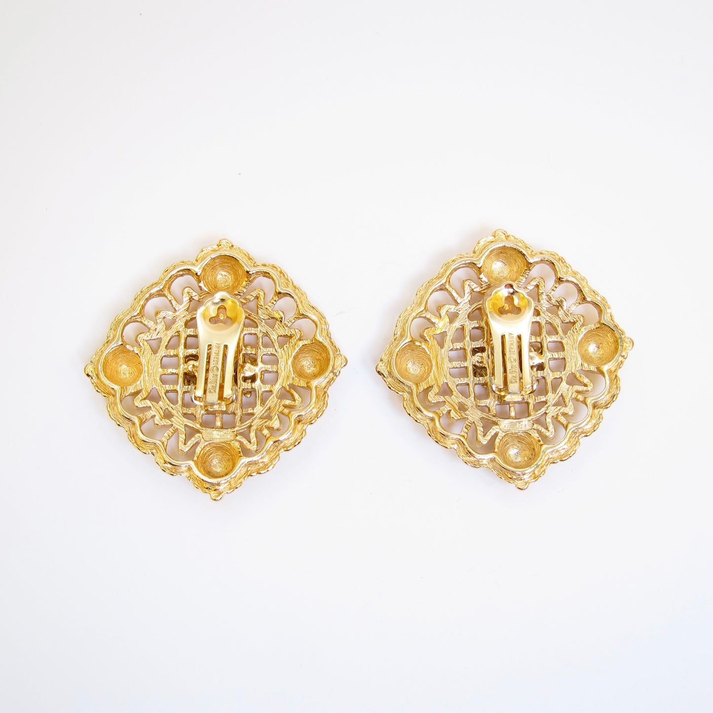 Christian Dior Vintage Dior Logo Stylish Golden Clip-on Earrings