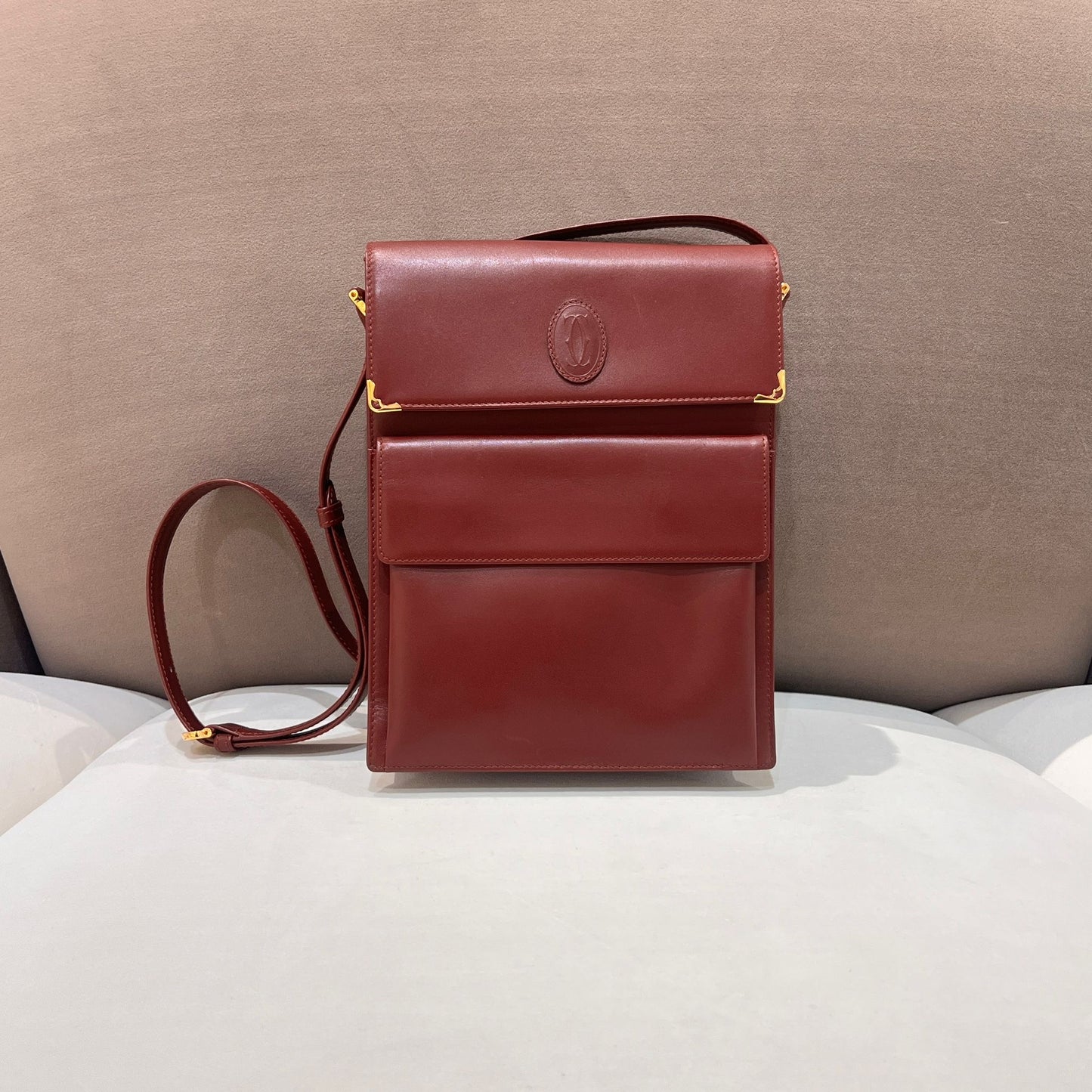 Cartier Vintage Must De Cartier Burgundy Red Leather Shoulder Bag