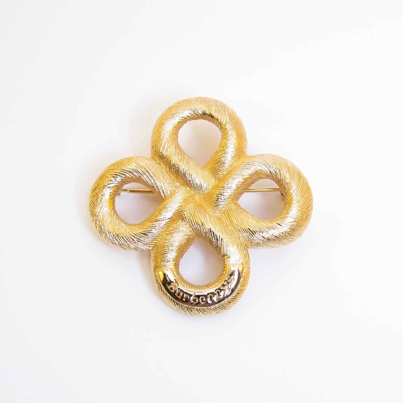 Burberry Vintage Textured Open Knot Golden Brooch