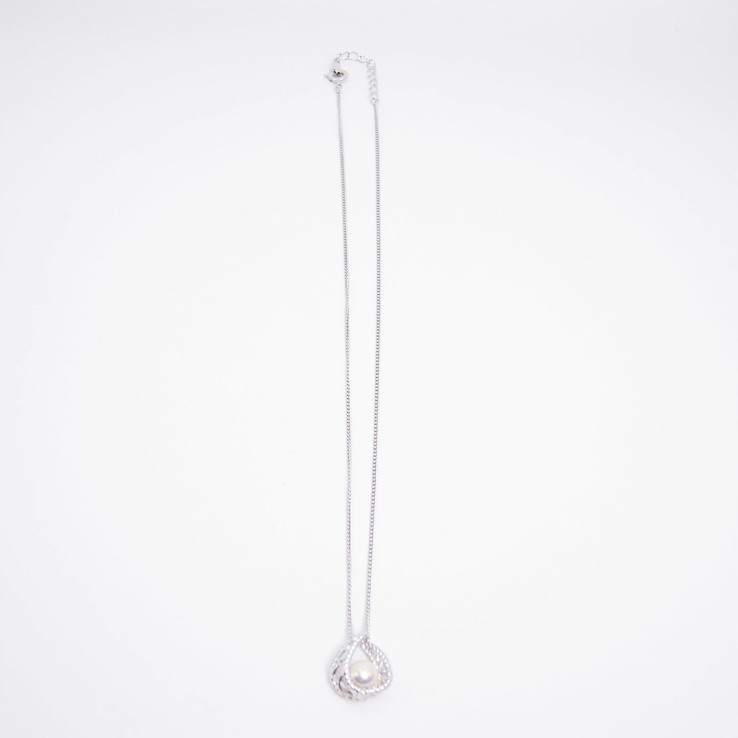 Tasaki Vintage Akoya Pearl Teardrop Twist Pendant Silver Necklace