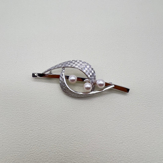 Mikimoto Vintage Akoya Pearl Silver Brooch