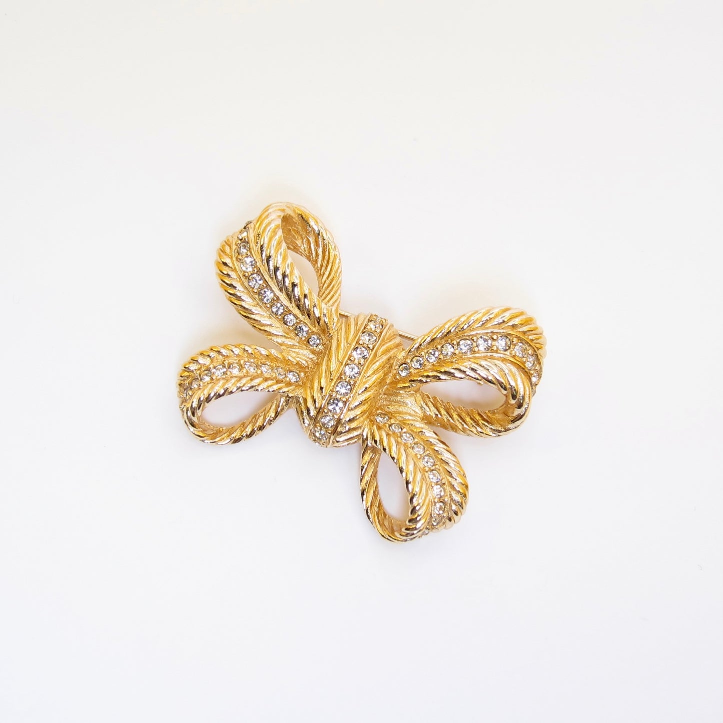 Christian Dior Vintage Ribbon Motif with Rhinestone Golden Brooch