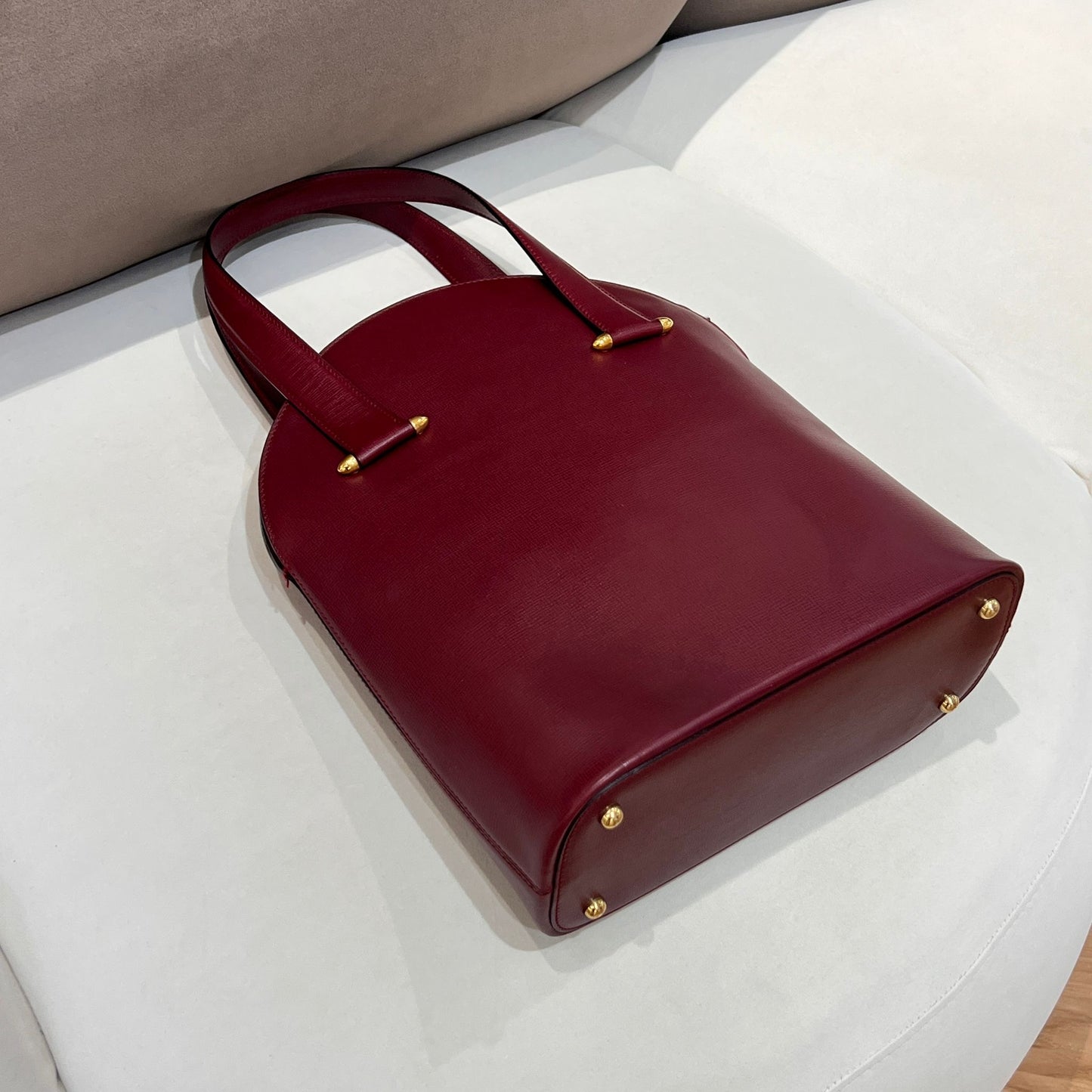 Cartier Vintage Must De Cartier Bordeaux Leather Oval Handbag