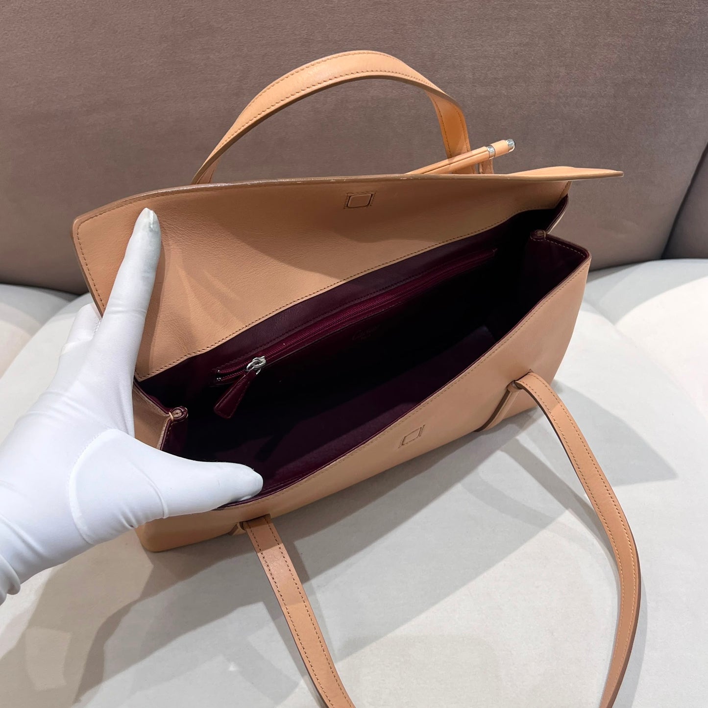 Cartier Vintage Beige Cabochon Leather Flap Handbag
