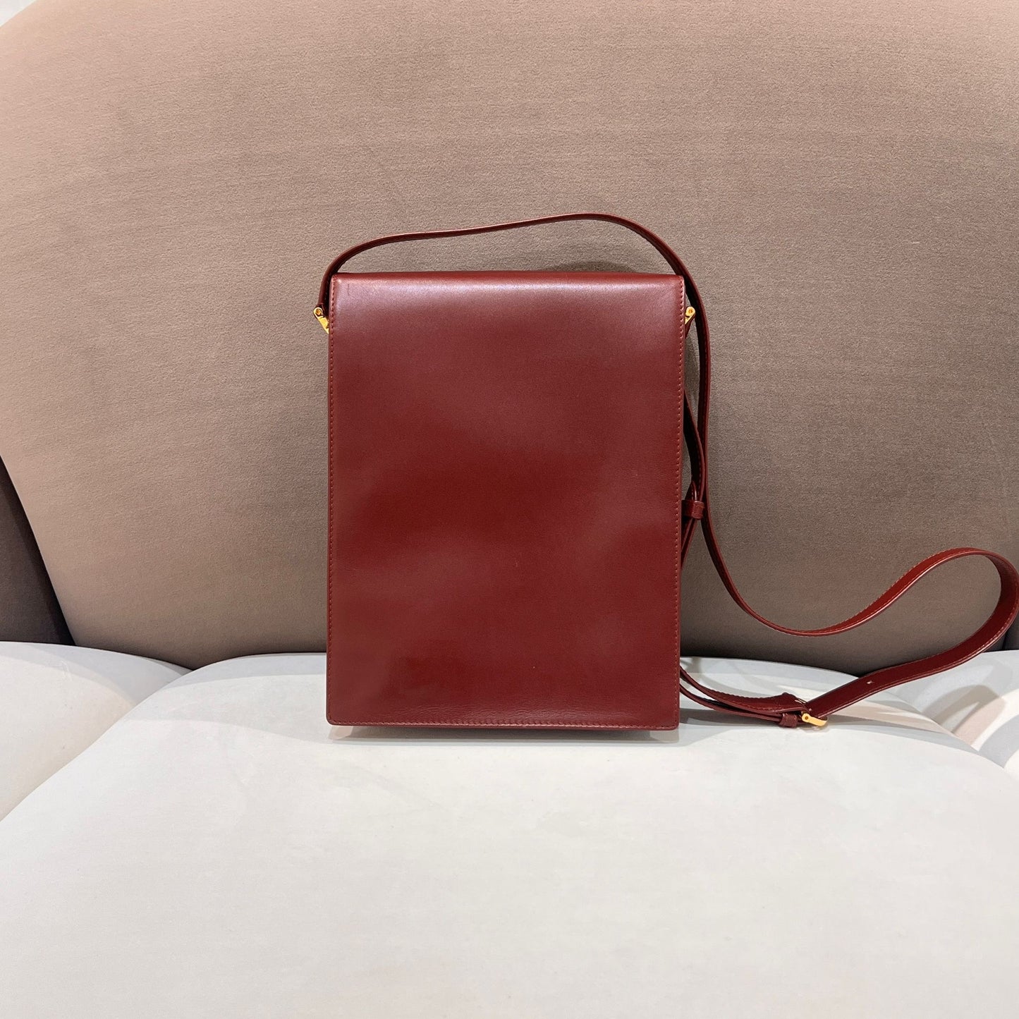 Cartier Vintage Must De Cartier Burgundy Red Leather Shoulder Bag