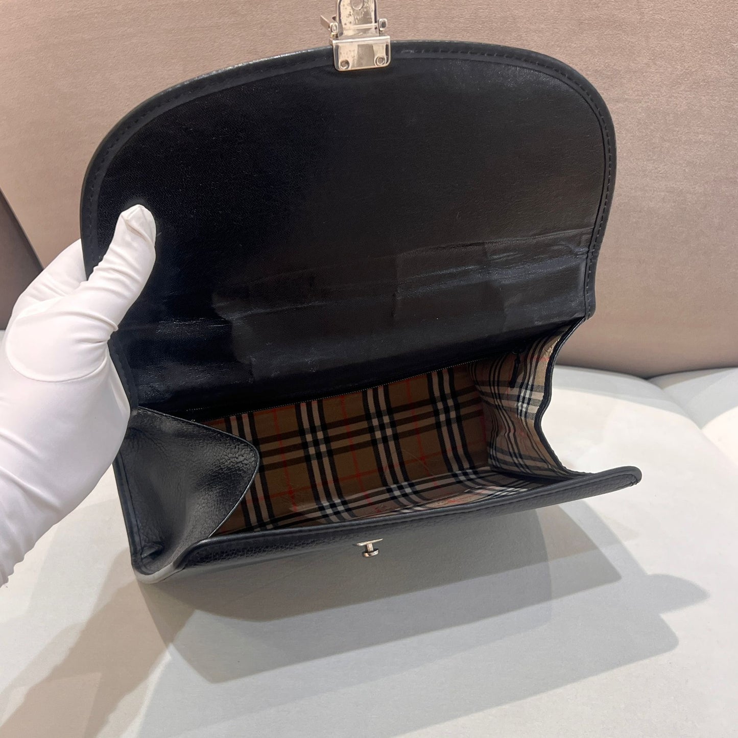 Burberry Vintage Black Grained Leather 2-Way Top Handle Handbag