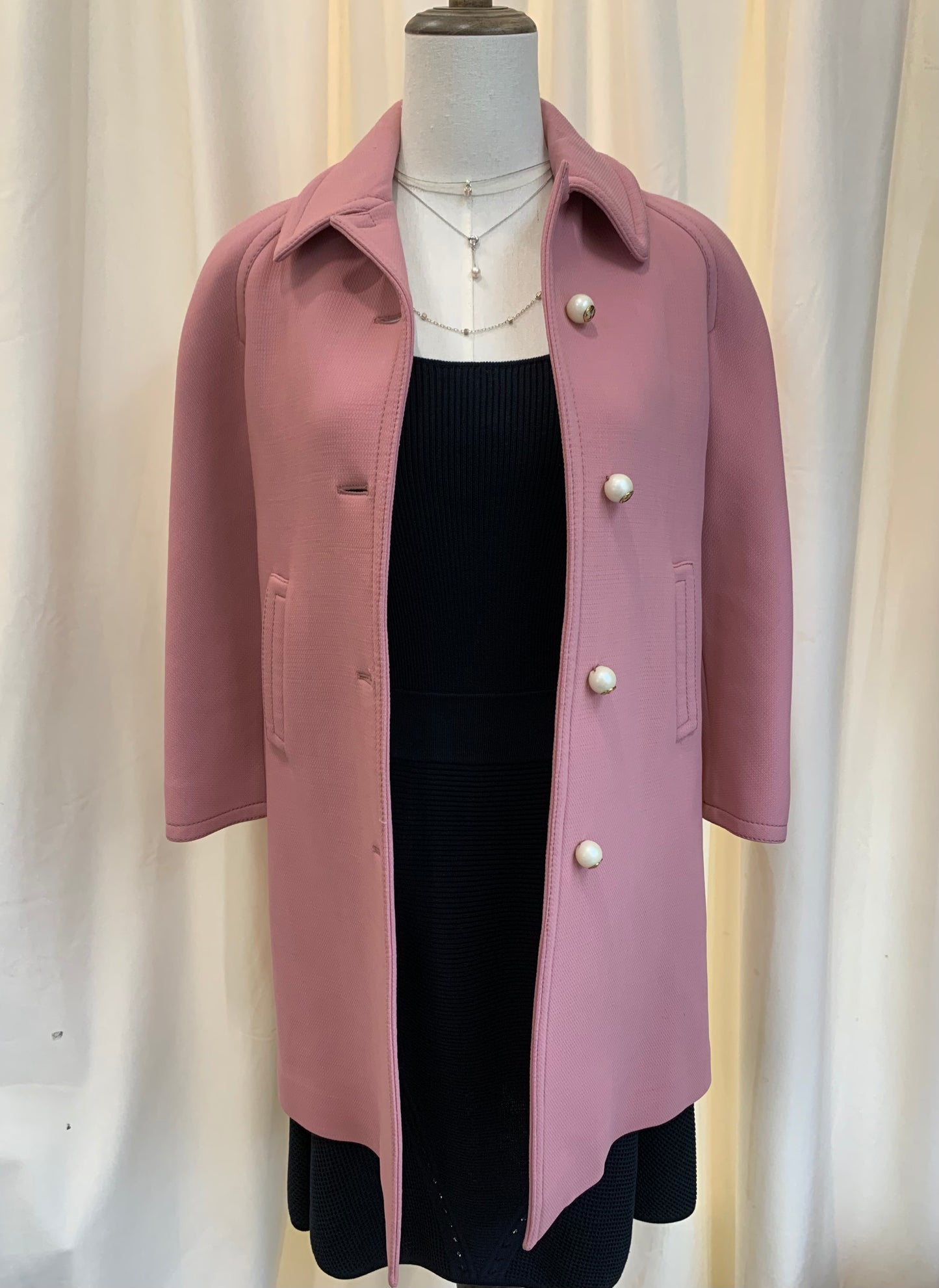 Gucci Dusty Pink Cropped Jacket With Pearl Gg Buttons