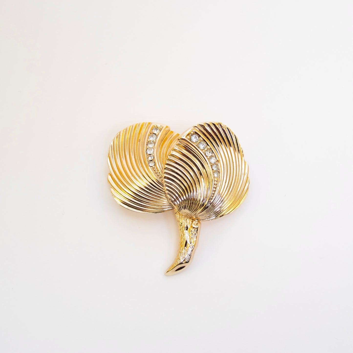 Christian Dior Vintage Leaves Motif with Rhinestone Golden Brooch