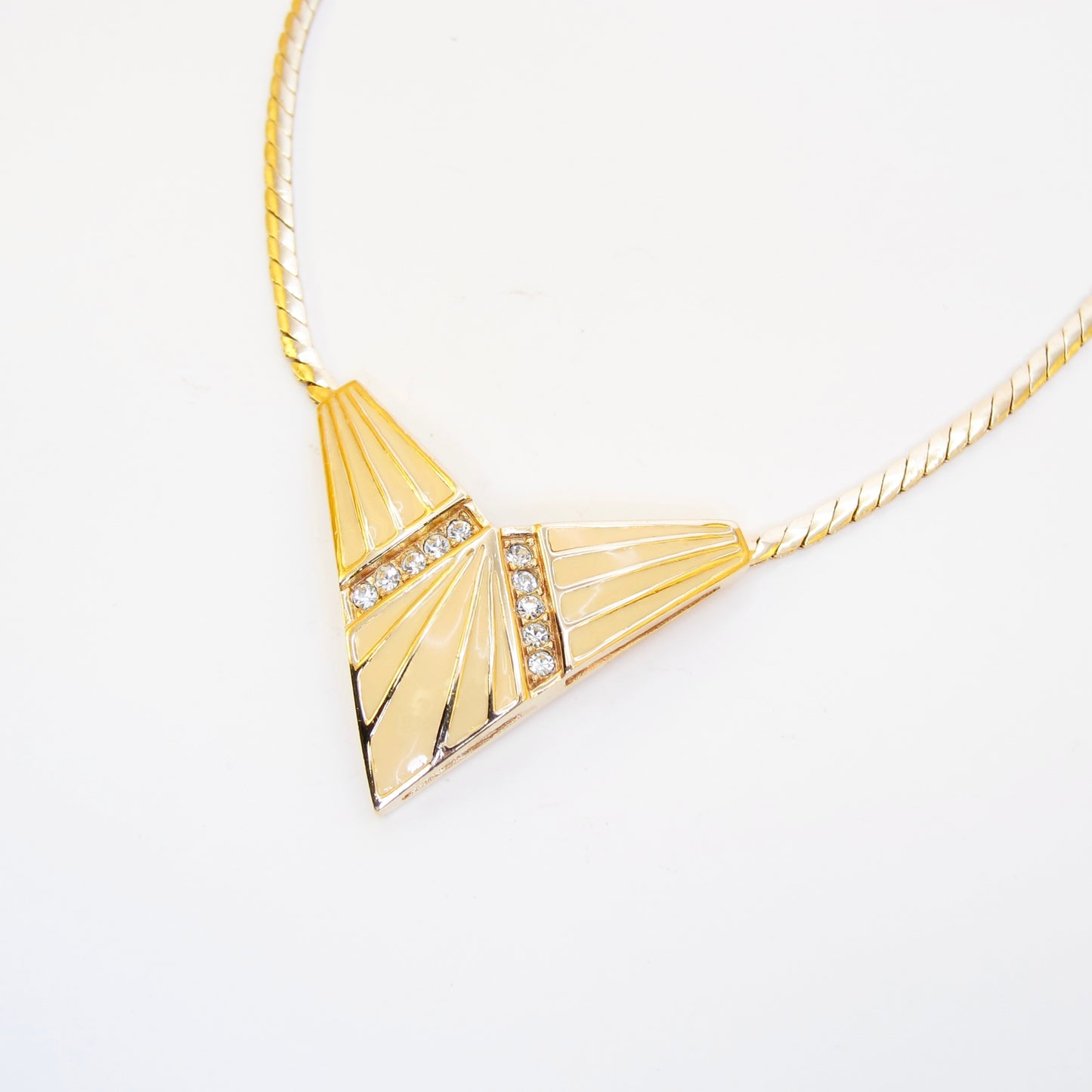 Christian Dior 復古 V 形米色鑲鑽吊墜金色項鍊