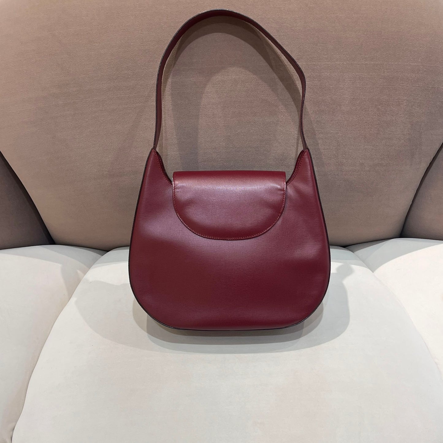 Cartier Vintage Must De Cartier Wine Red Leather Hobo Shoulder Bag