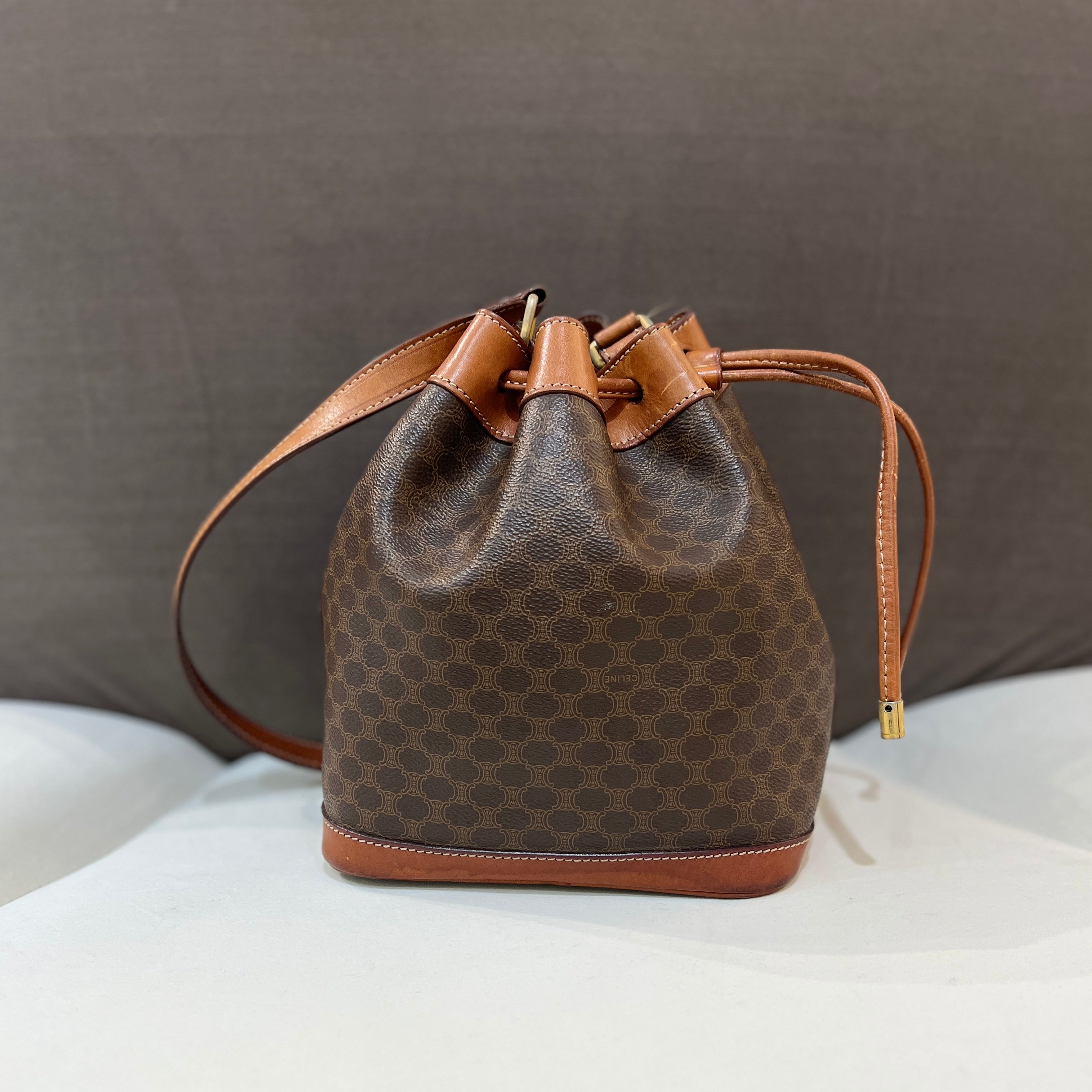 Celine macadam hotsell bucket bag