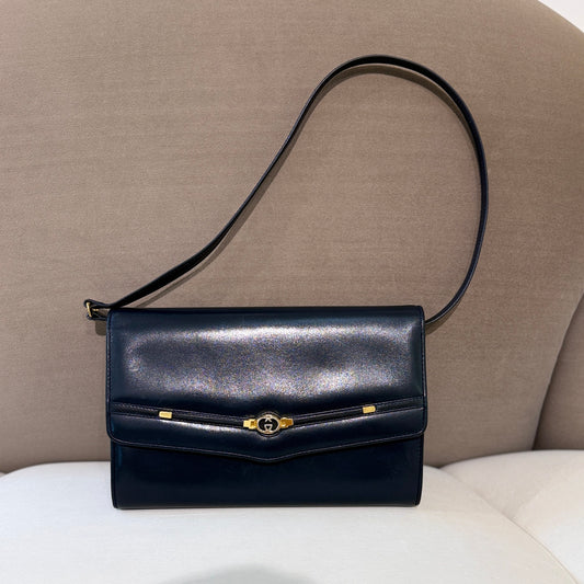 Gucci Vintage Navy Leather Shoulder Bag With Gg Logo