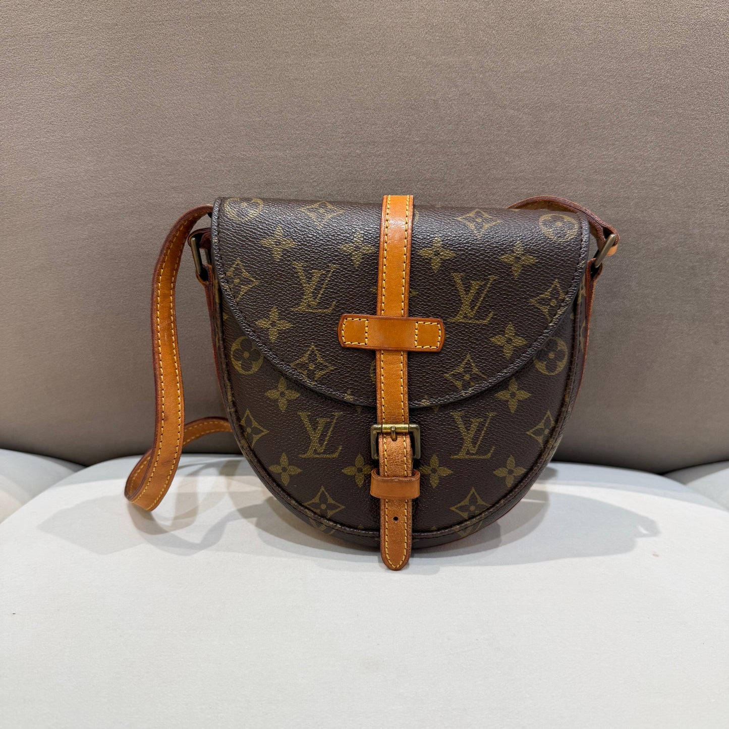 Louis Vuitton Vintage Monogram Shanti Pm Crossbody Shoulder Bag