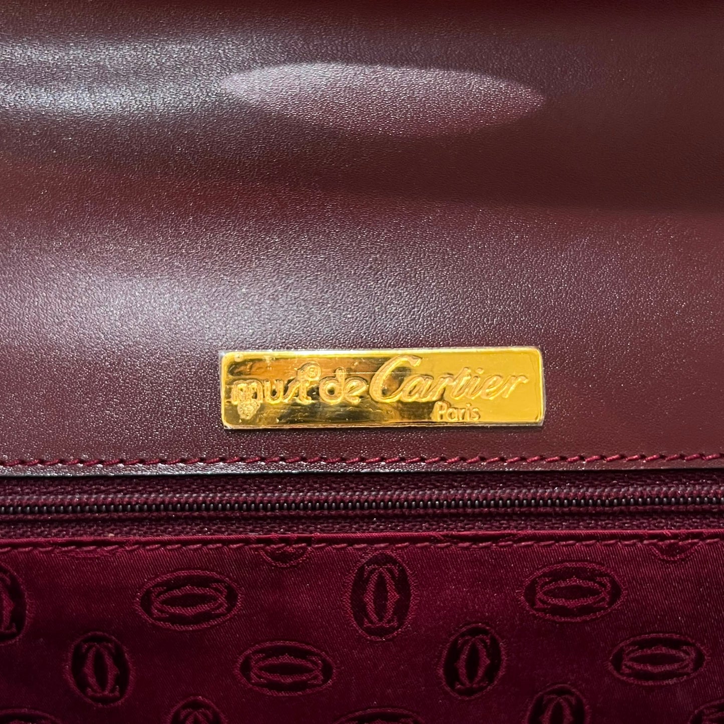 Cartier Vintage Must De Cartier Bordeaux Leather Top Handle Handbag