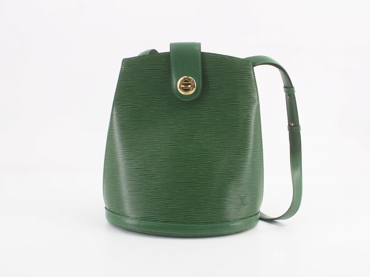 Louis Vuitton Vintage Borneo Green Epi Leather Cluny M52254 Shoulder Bag