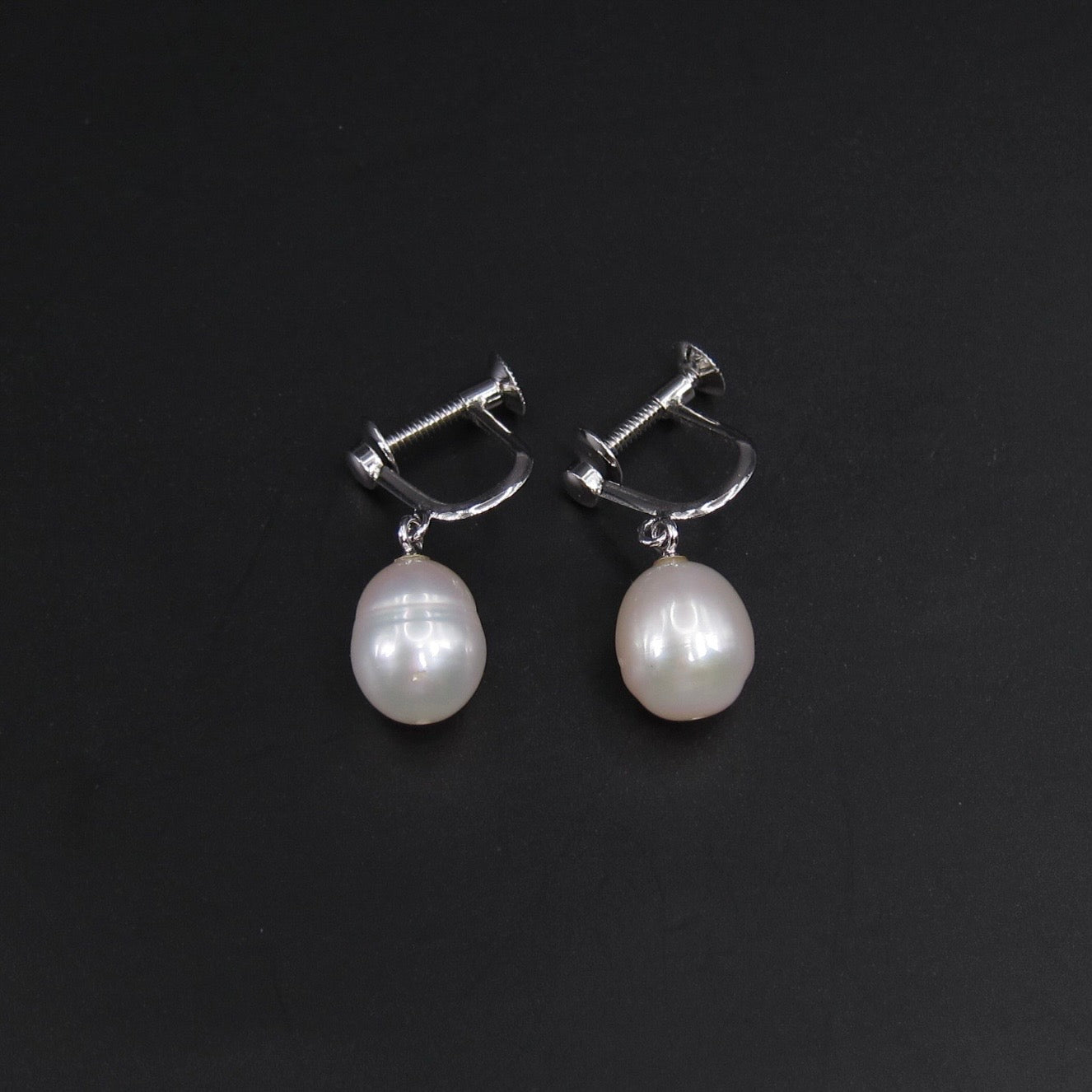 No Brand Vintage Freshwater Pearl Silver Clip-on Earrings