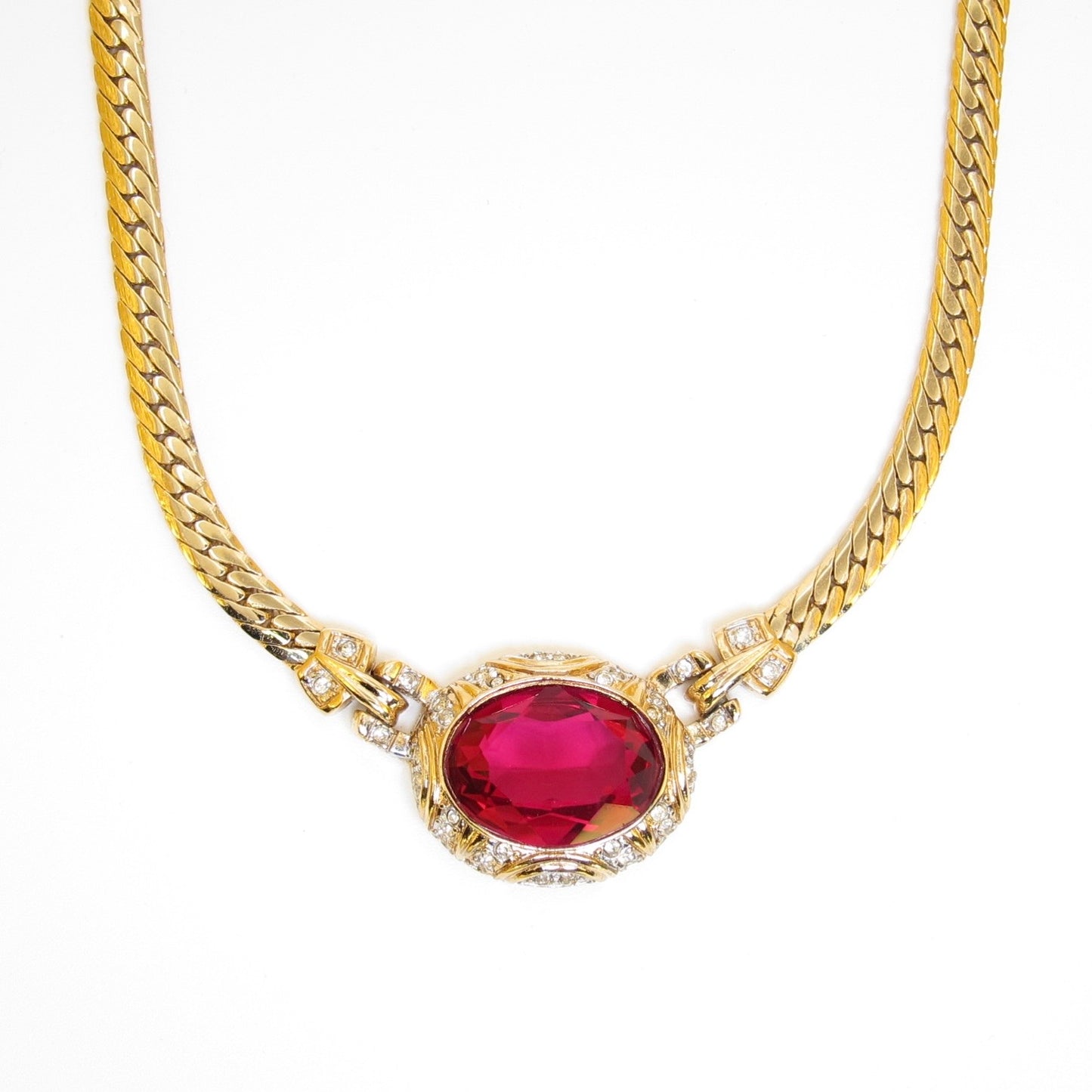 Nina Ricci Vintage Pink Cabochon Gold-Tone Necklace