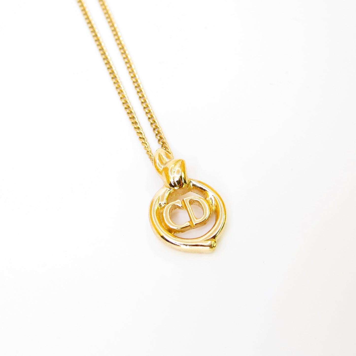 Christian Dior Vintage CD Logo in Circle with Leaves Golden Necklace