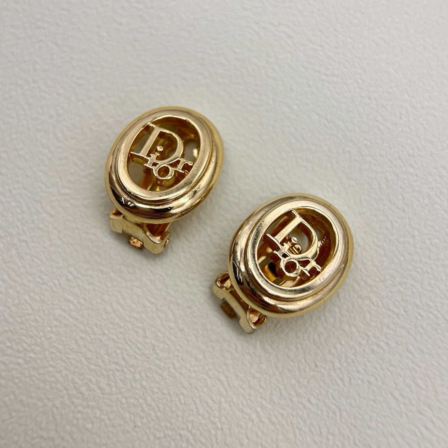 Christian Dior Vintage Dior in Oval Shape Golden Clip-on Earrings