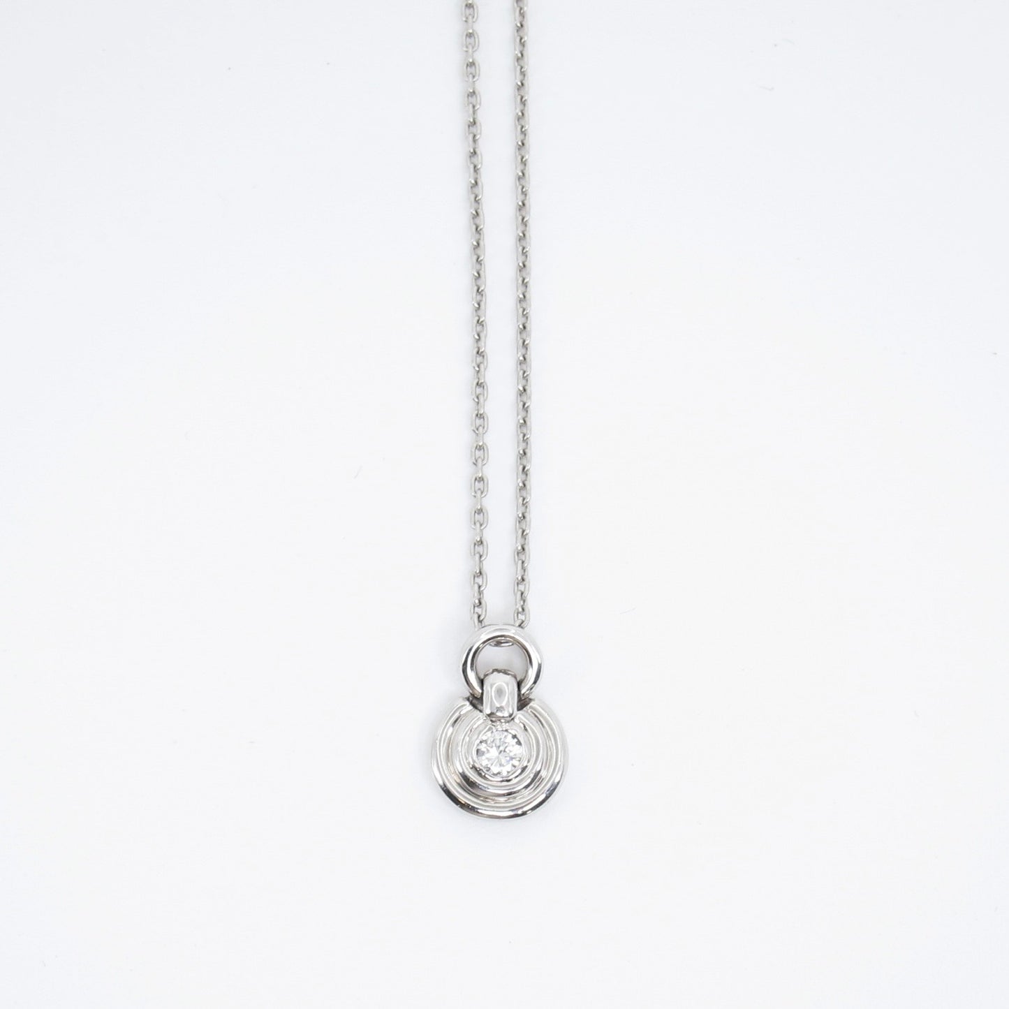 Christian Dior Vintage Pt900 Circle Pendant with Diamond Necklace