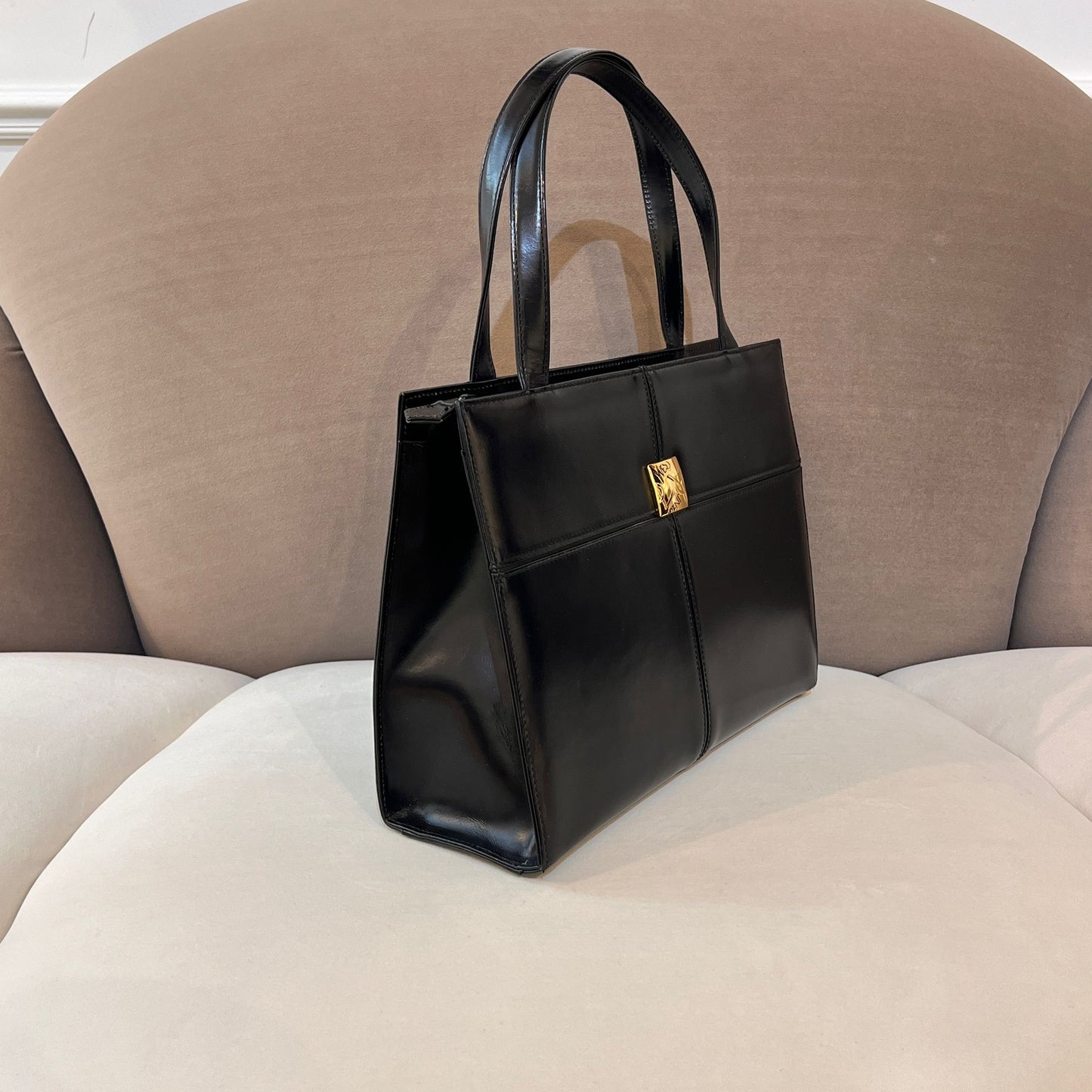 Yves Saint Laurent Vintage Black Leather Handbag With Ysl Logo Hardware