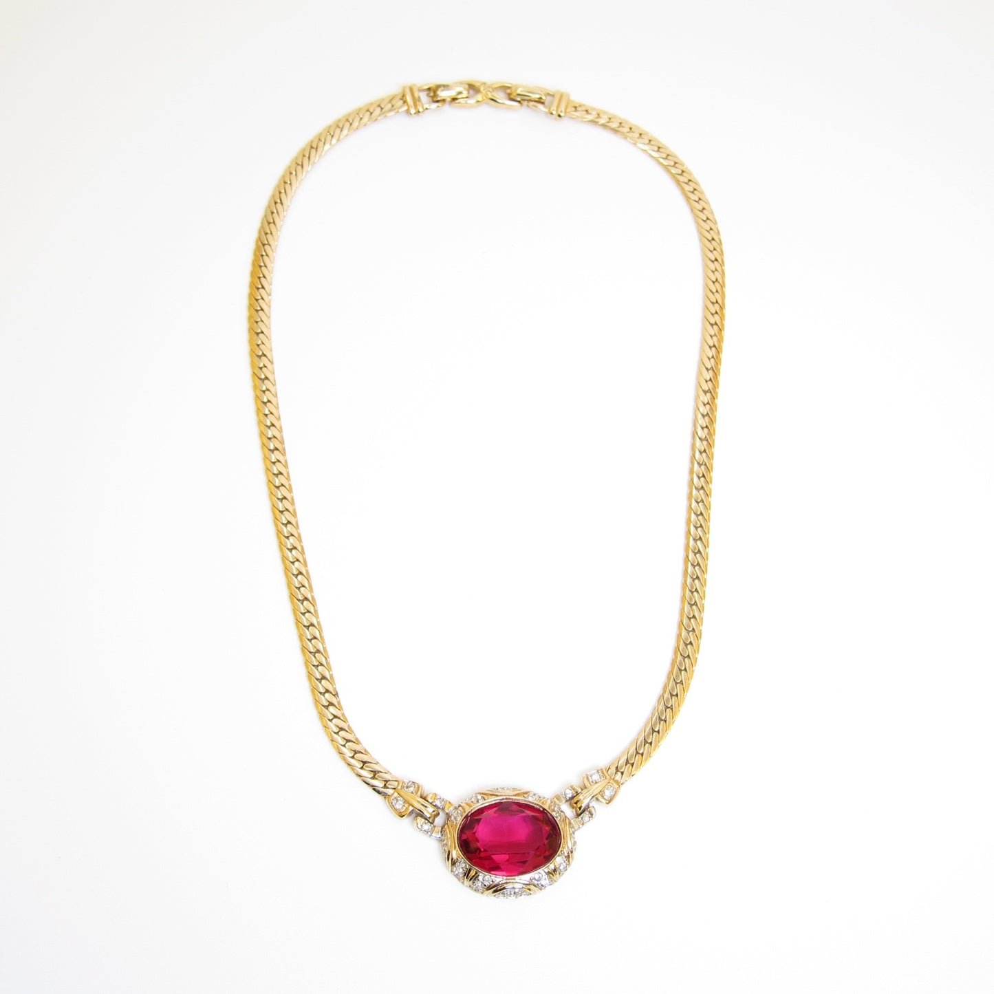 Nina Ricci Vintage Pink Cabochon Gold-Tone Necklace